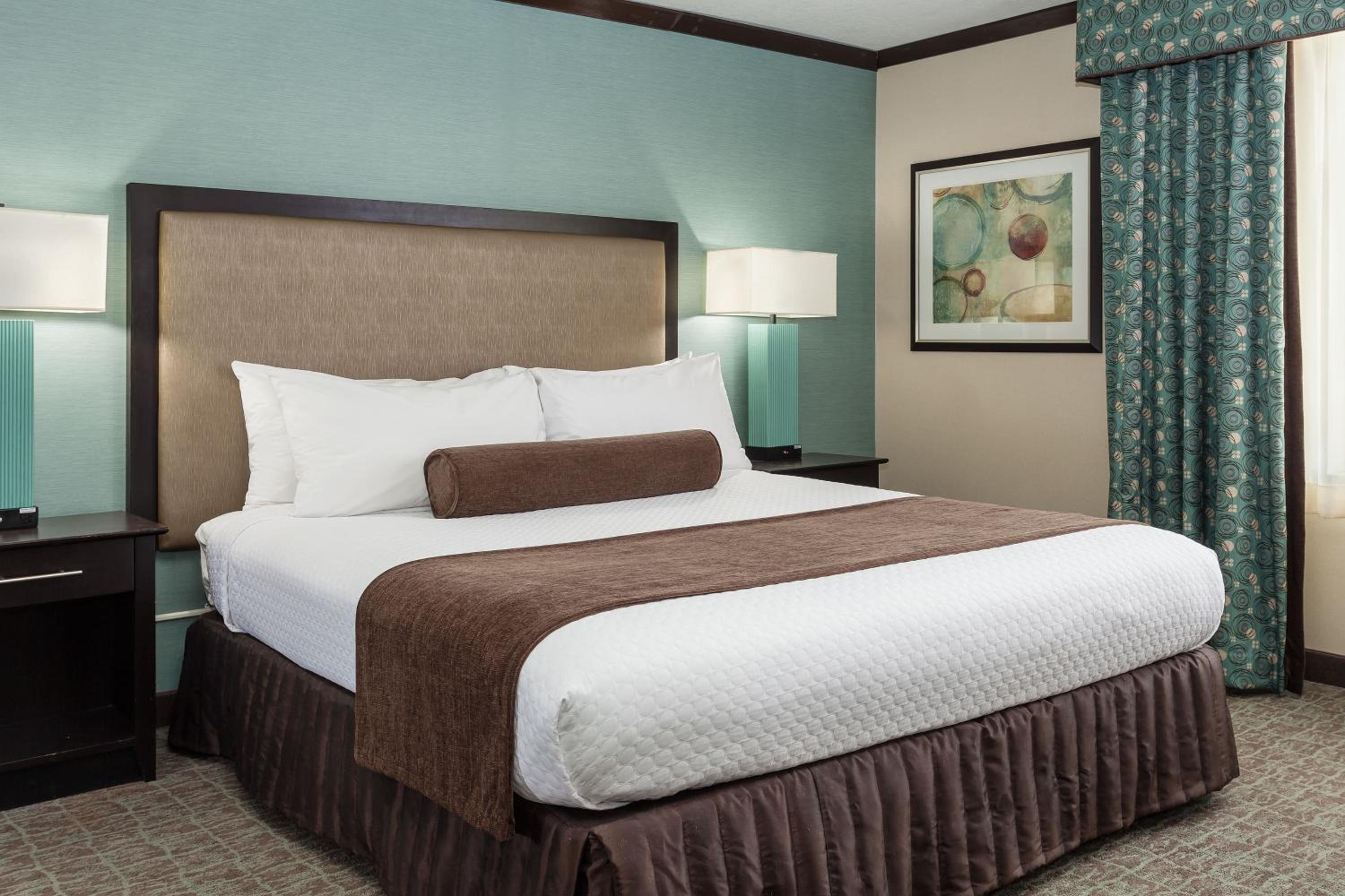 Standard King Room - High Floor - Photo 2