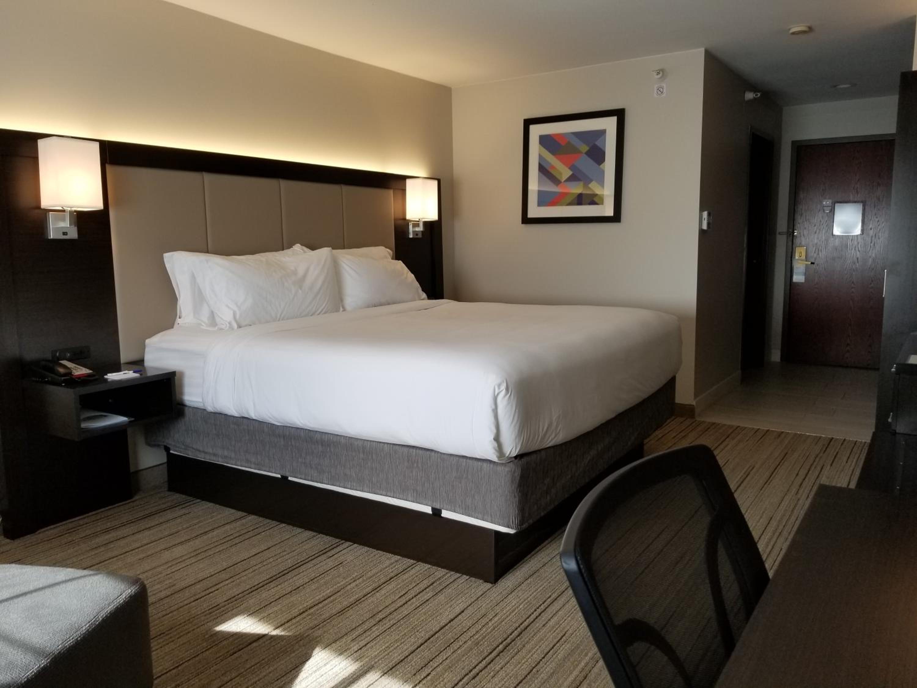 Standard King Room - Photo 1