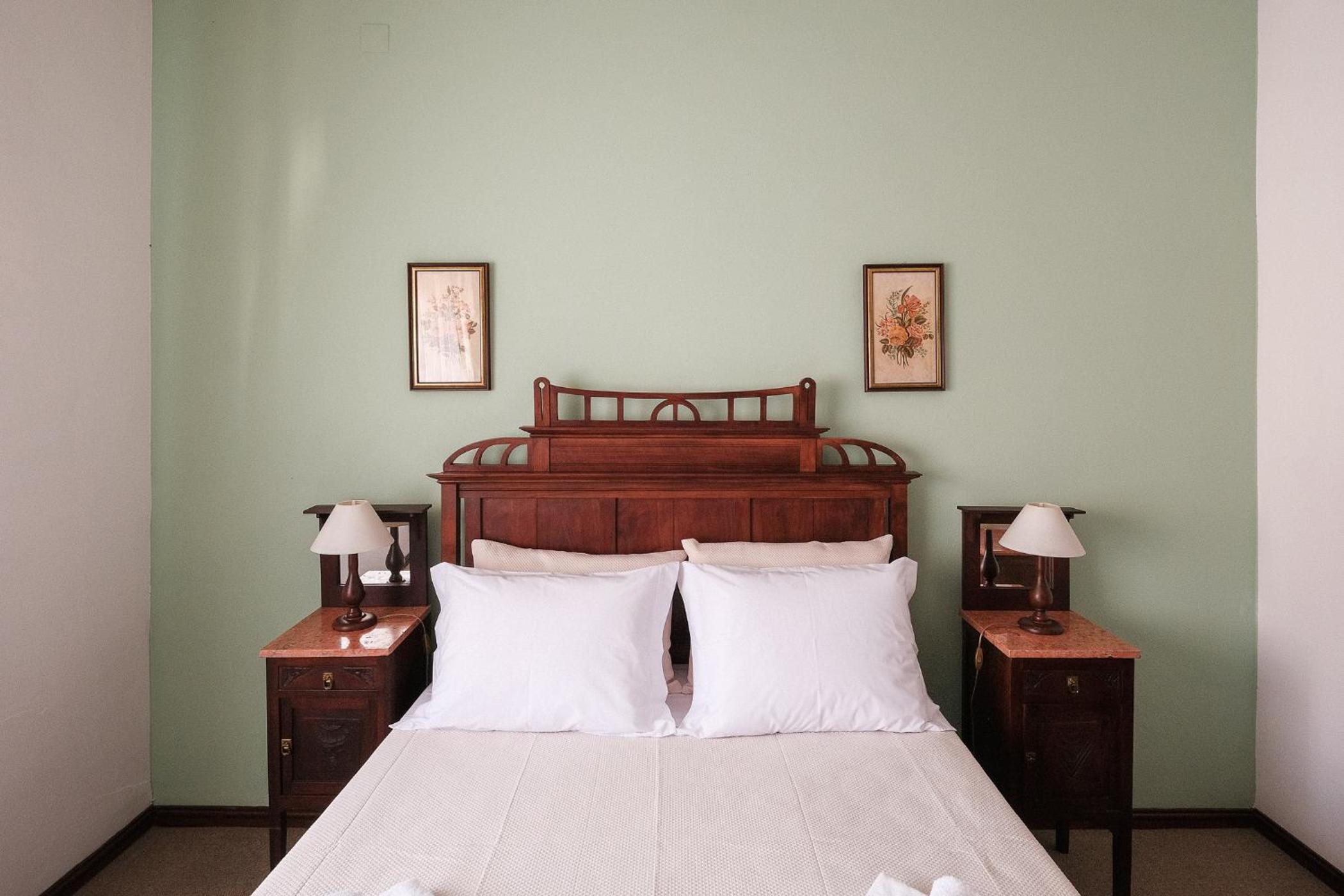 Double Room with Shared Bathroom photo 1