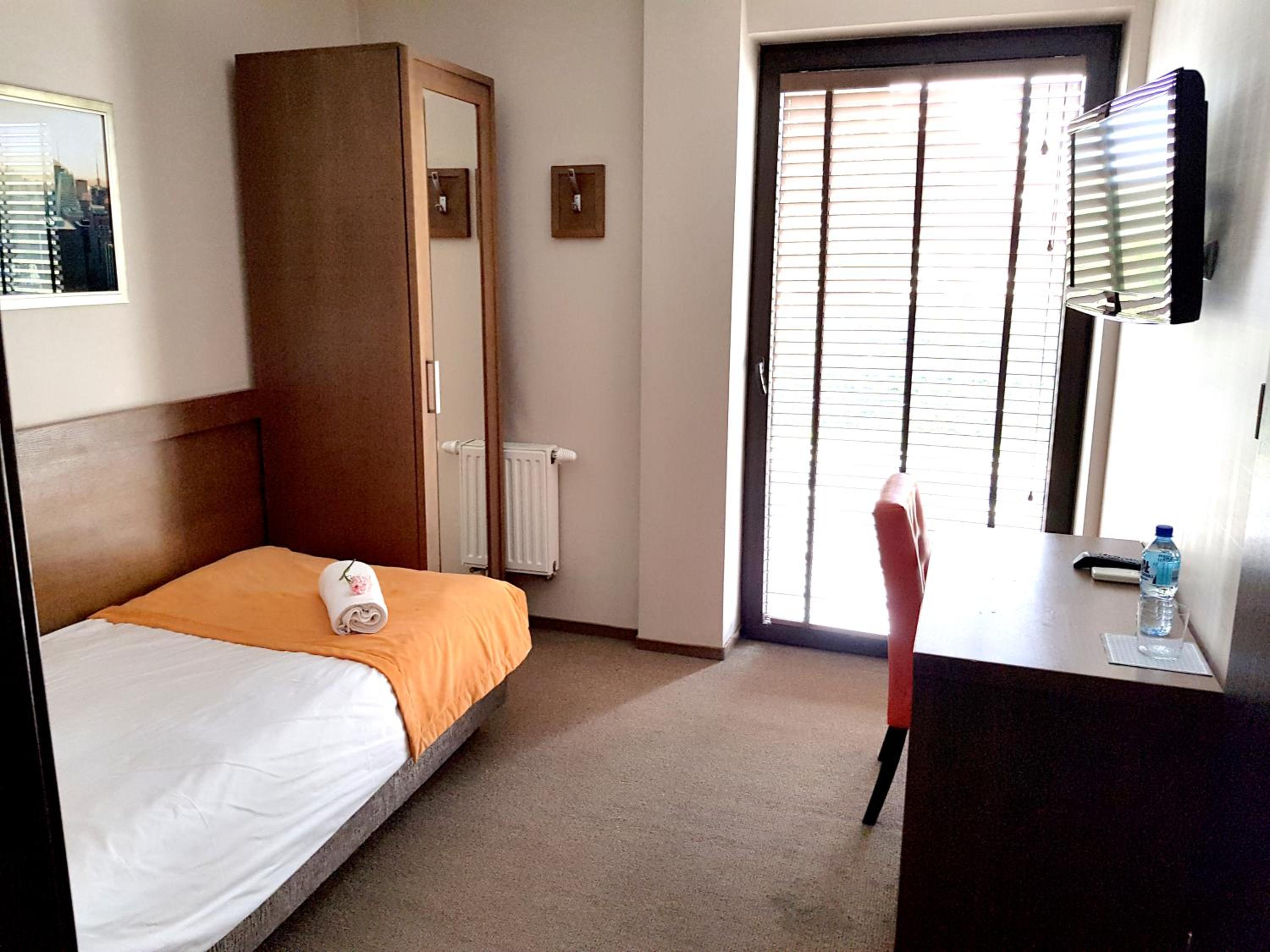 Single Room with Private Bathroom