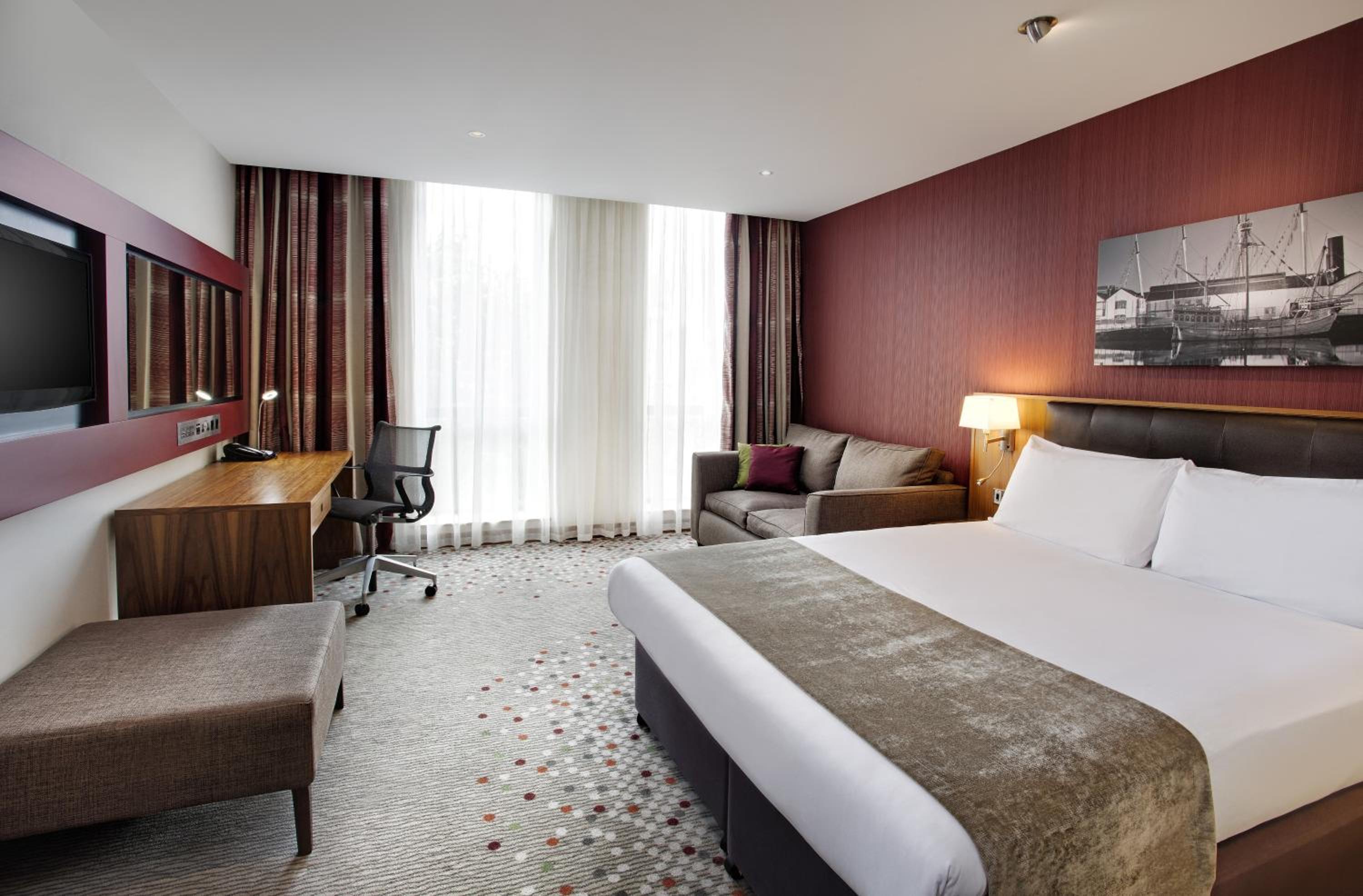 Premium Double Room with sofa bed - Photo 4