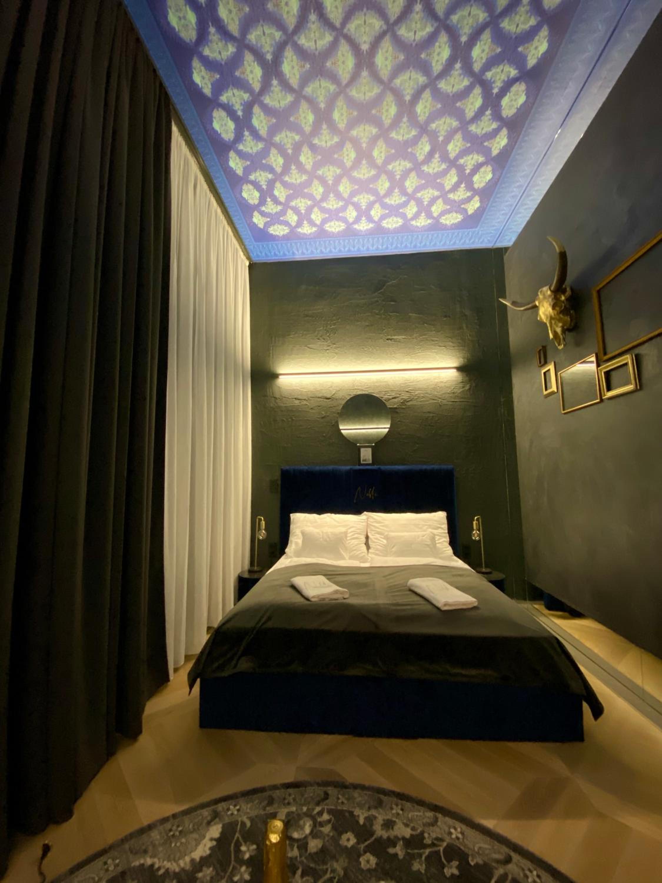 Deluxe Double Room - Photo 8