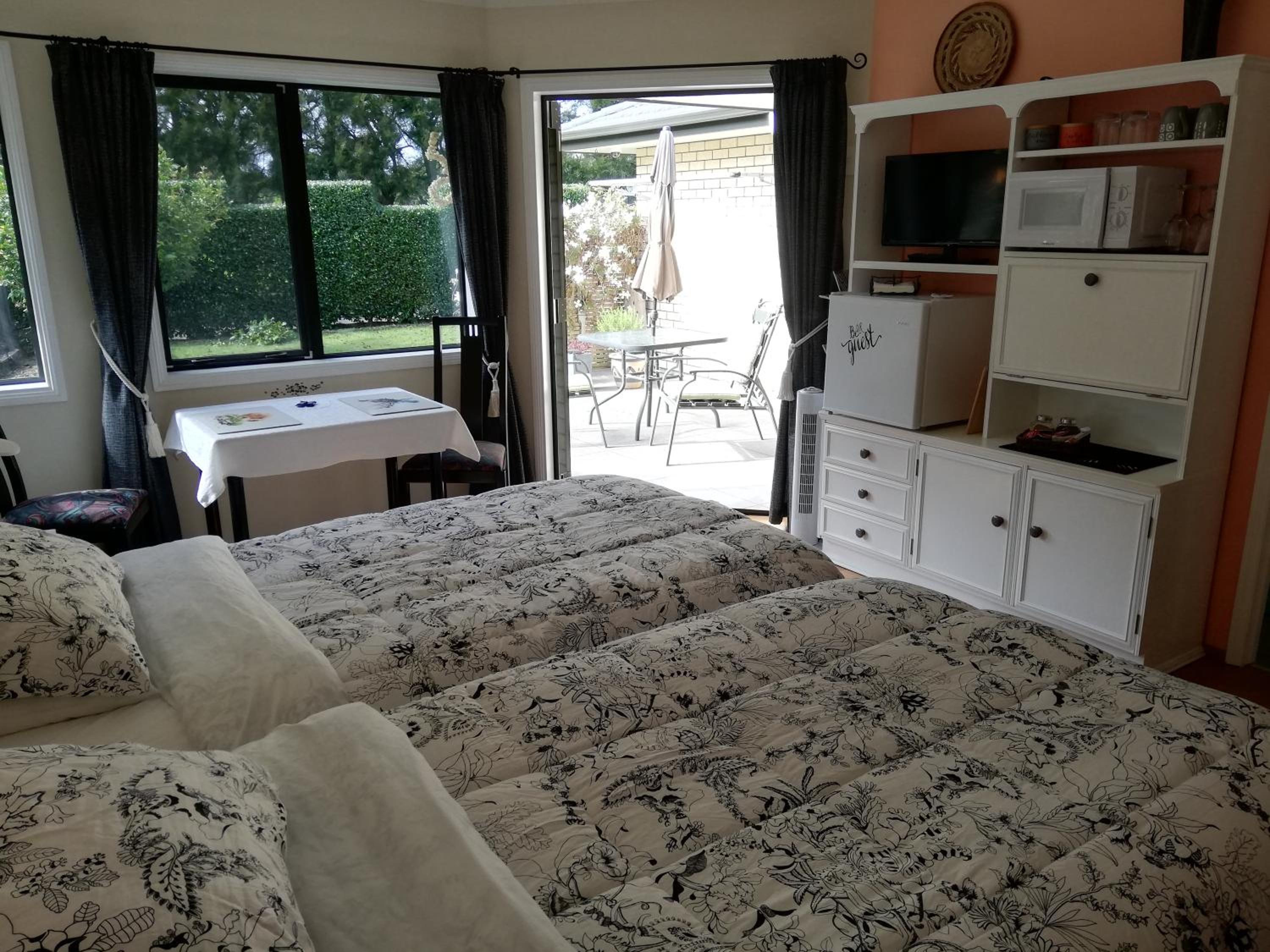 Deluxe Double Or Twin Room With Garden View photo 2