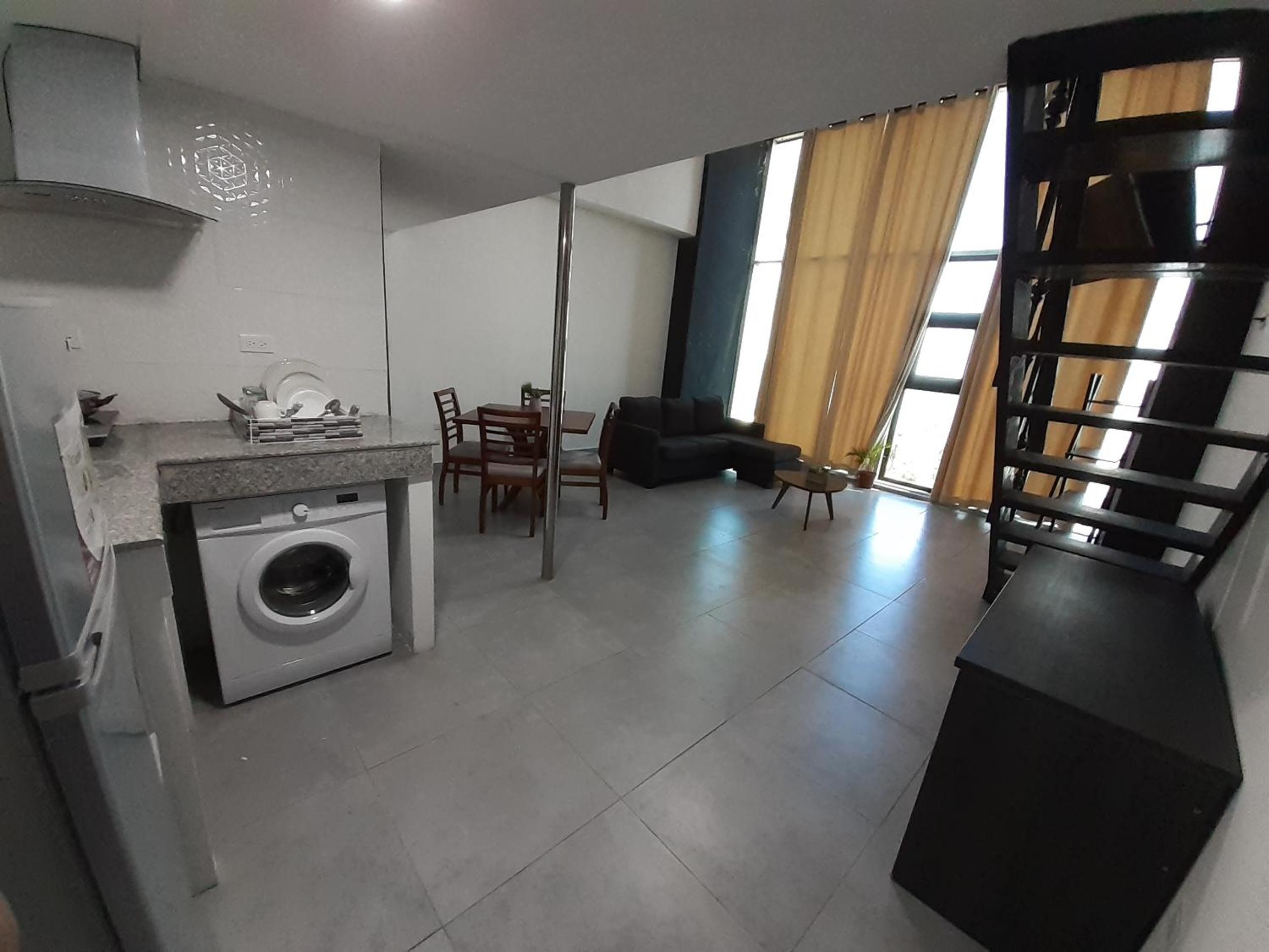 Apartment - Split Level photo 1