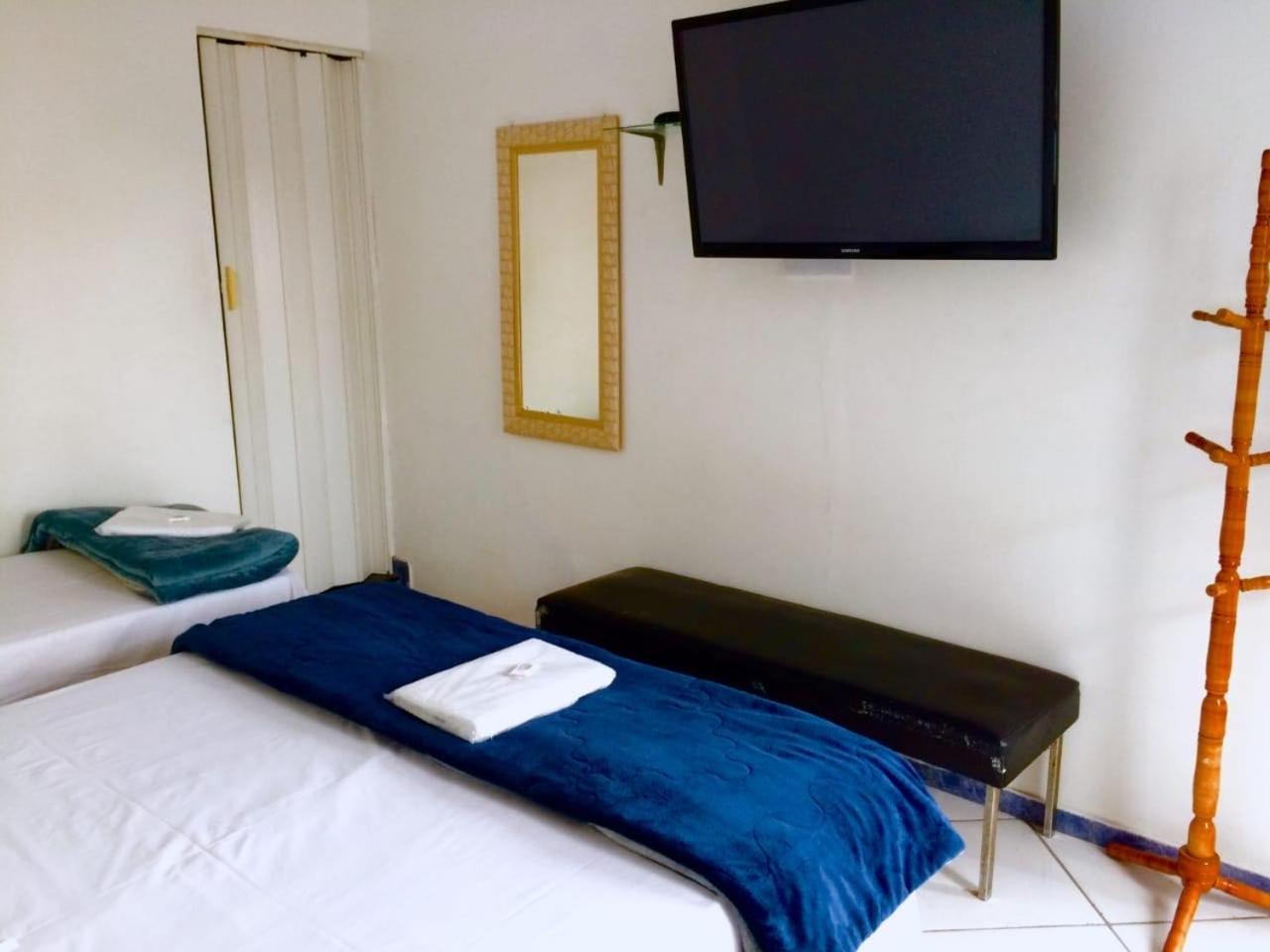 Economy Triple Room photo 1