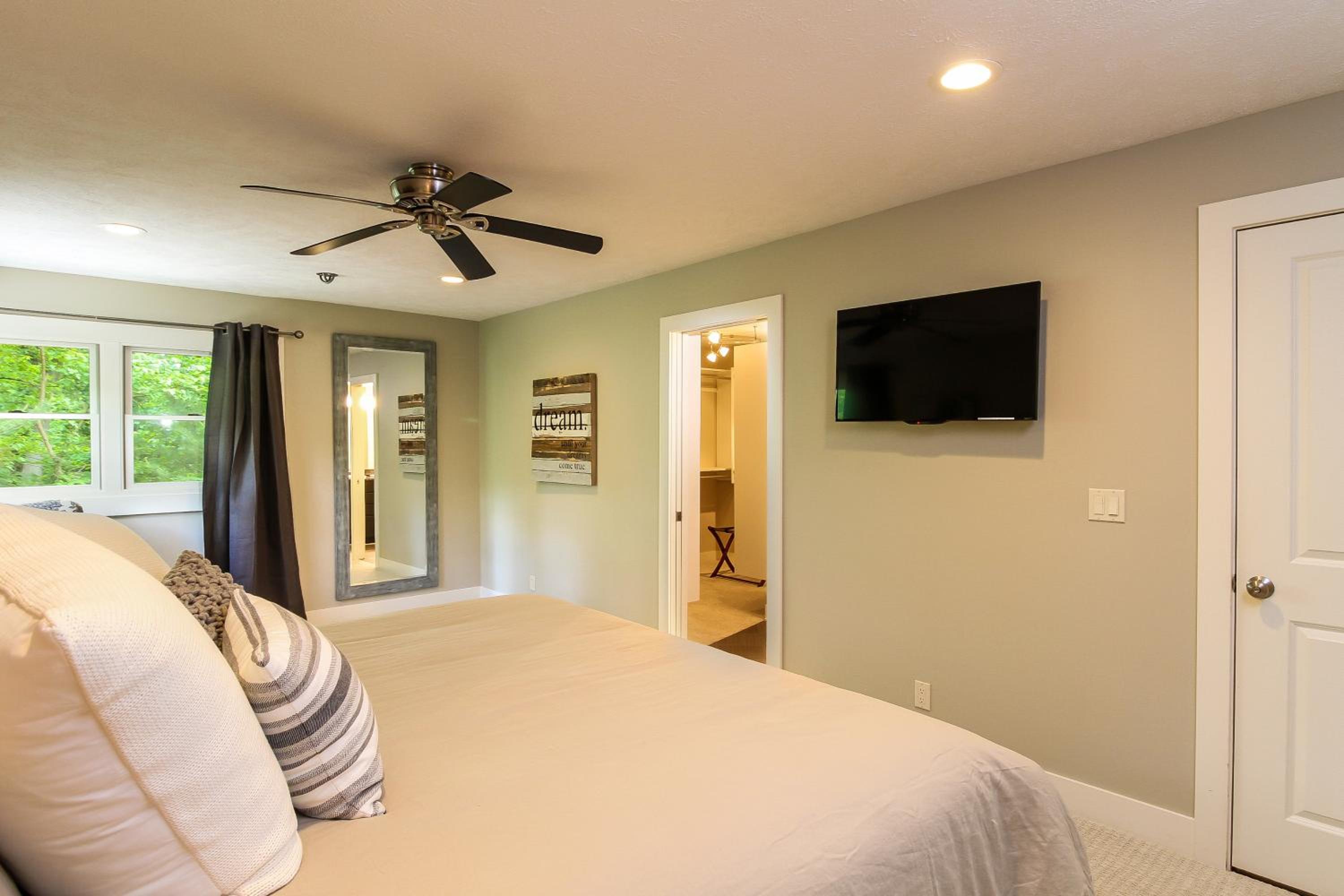 Four-Bedroom Villa photo 2