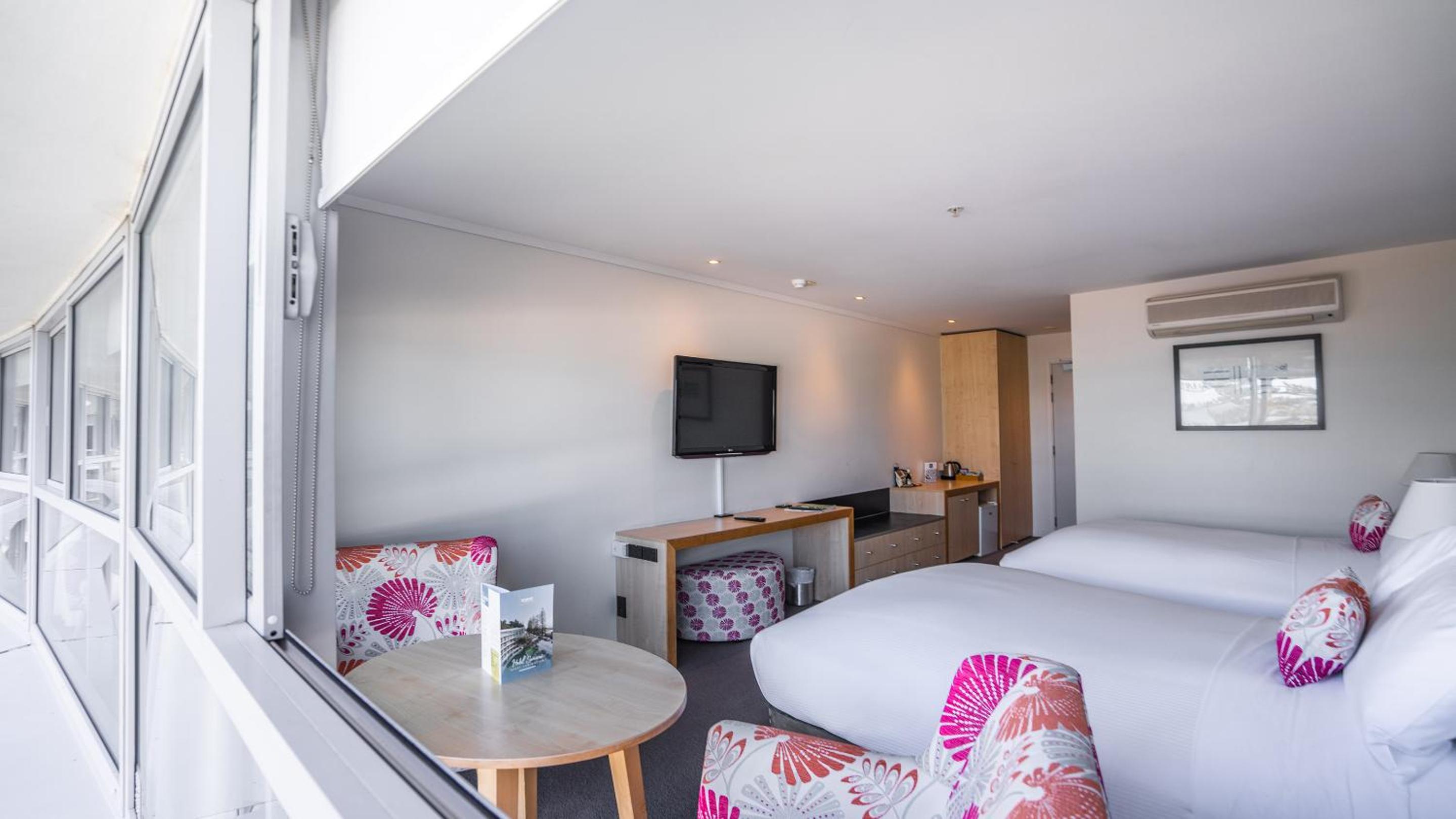 Superior Twin Room - Photo 1