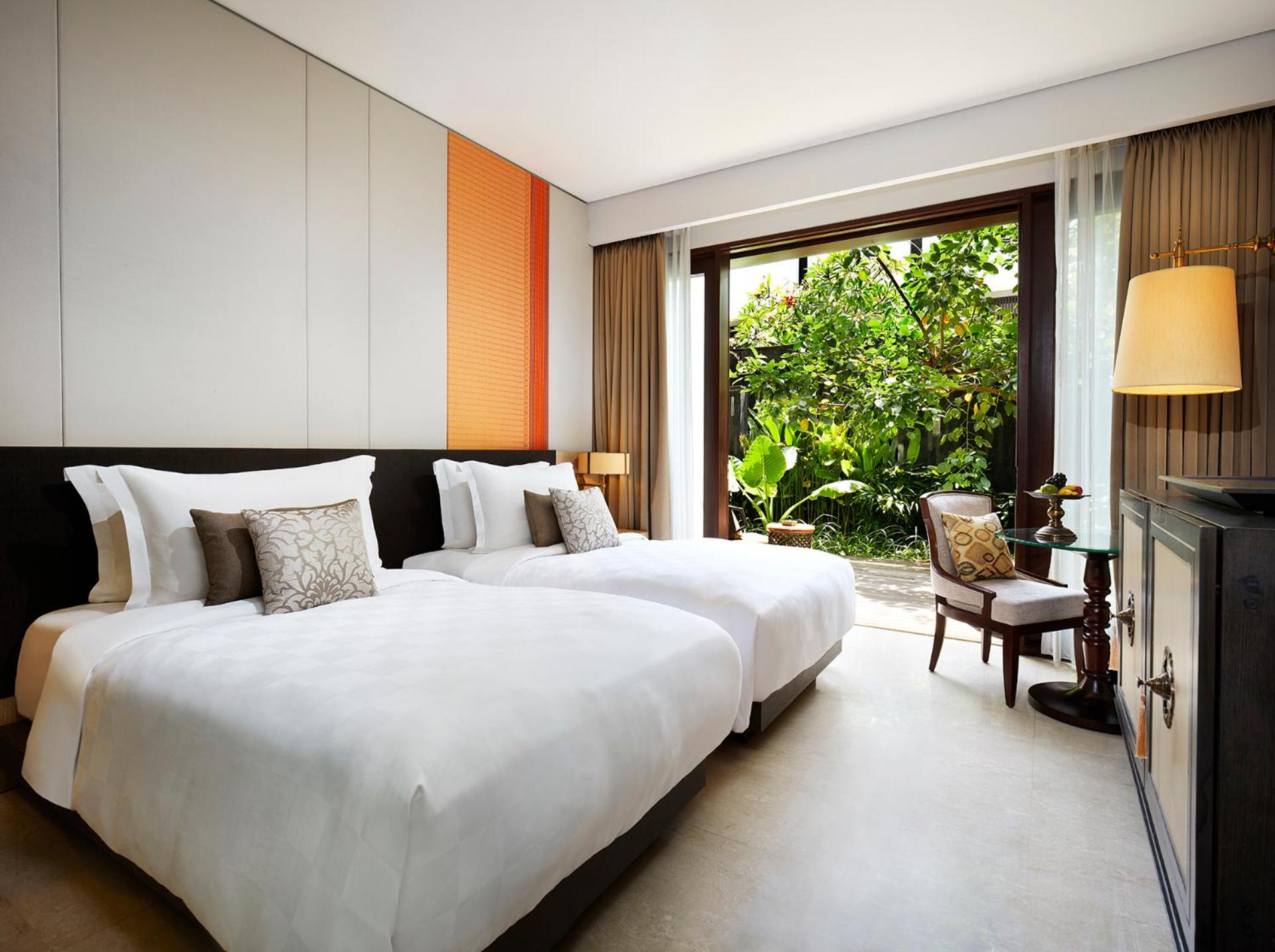 Available room thumbnail 5