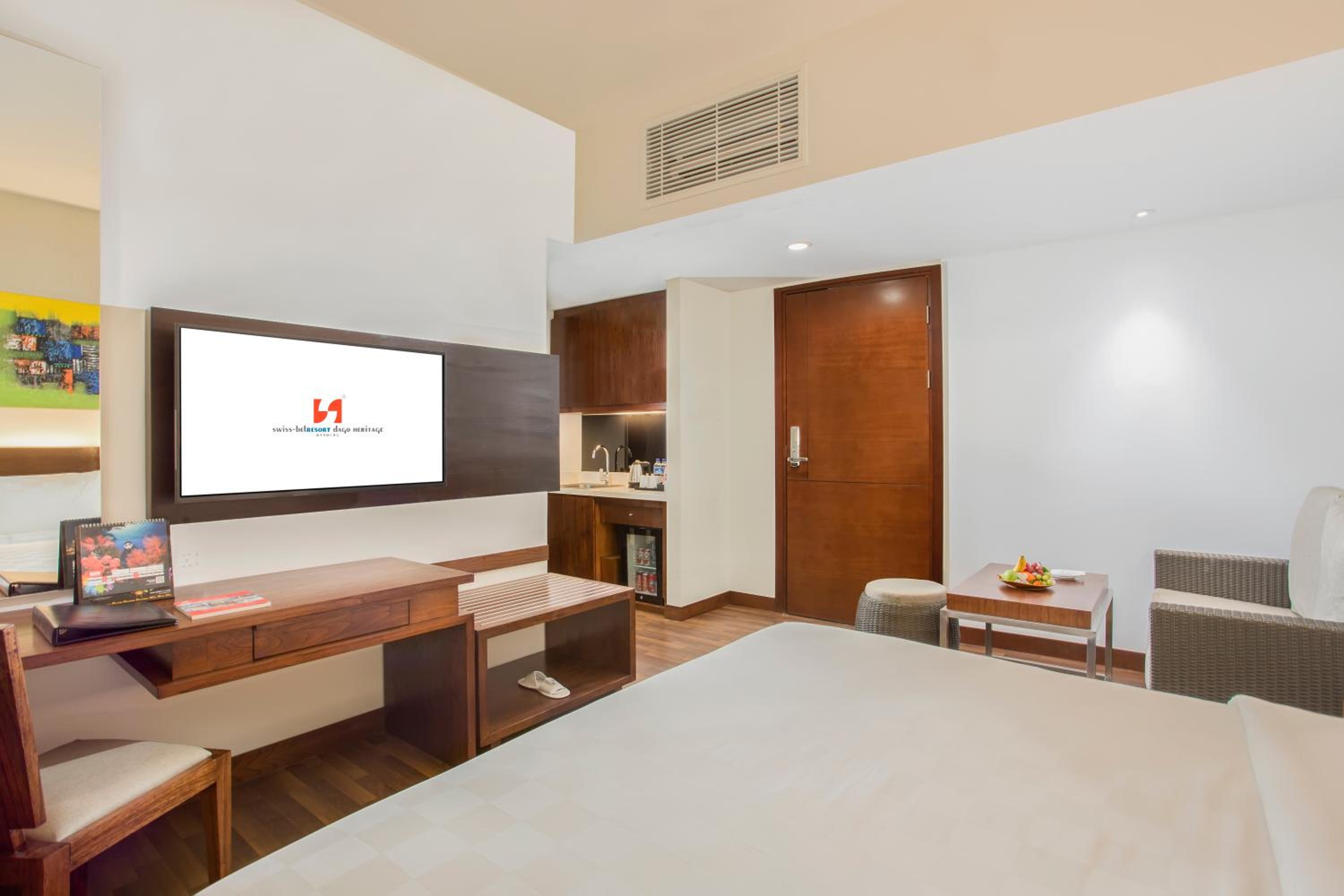 Deluxe Queen Room photo 3