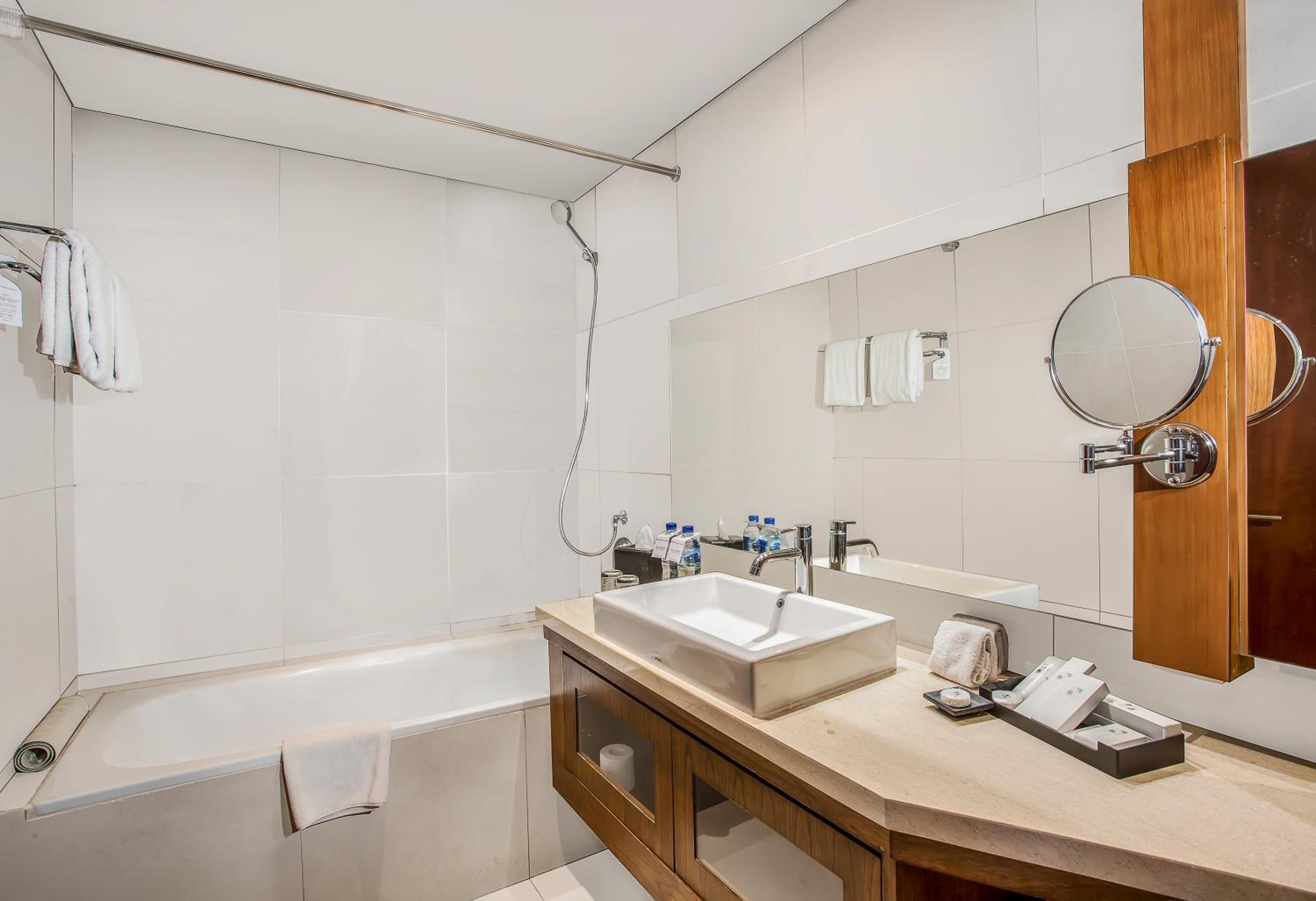 Dago Family Suite with Balcony - Photo 4