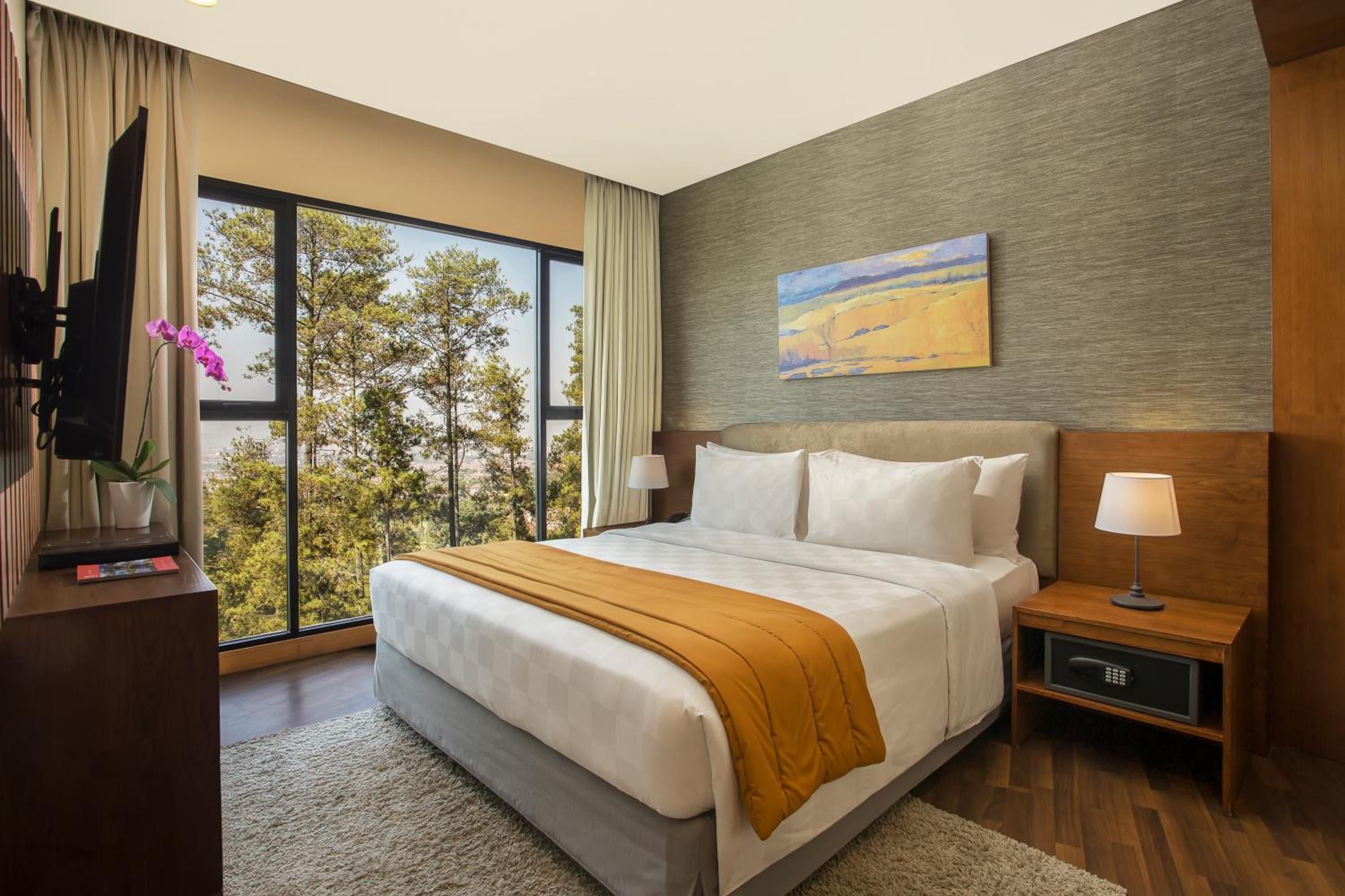 Dago Family Suite with Balcony - Photo 1