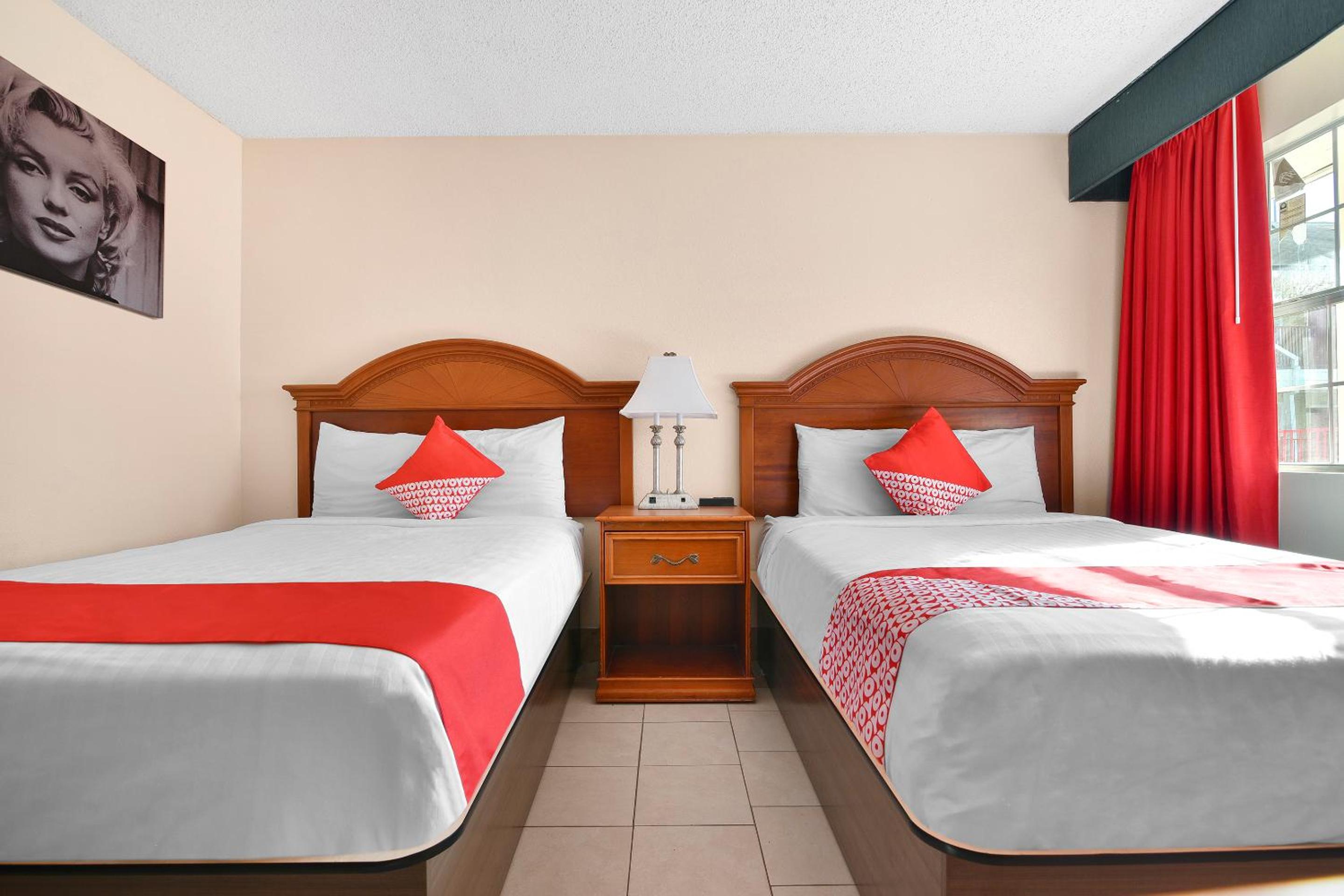 2 Full Bed - Photo 20
