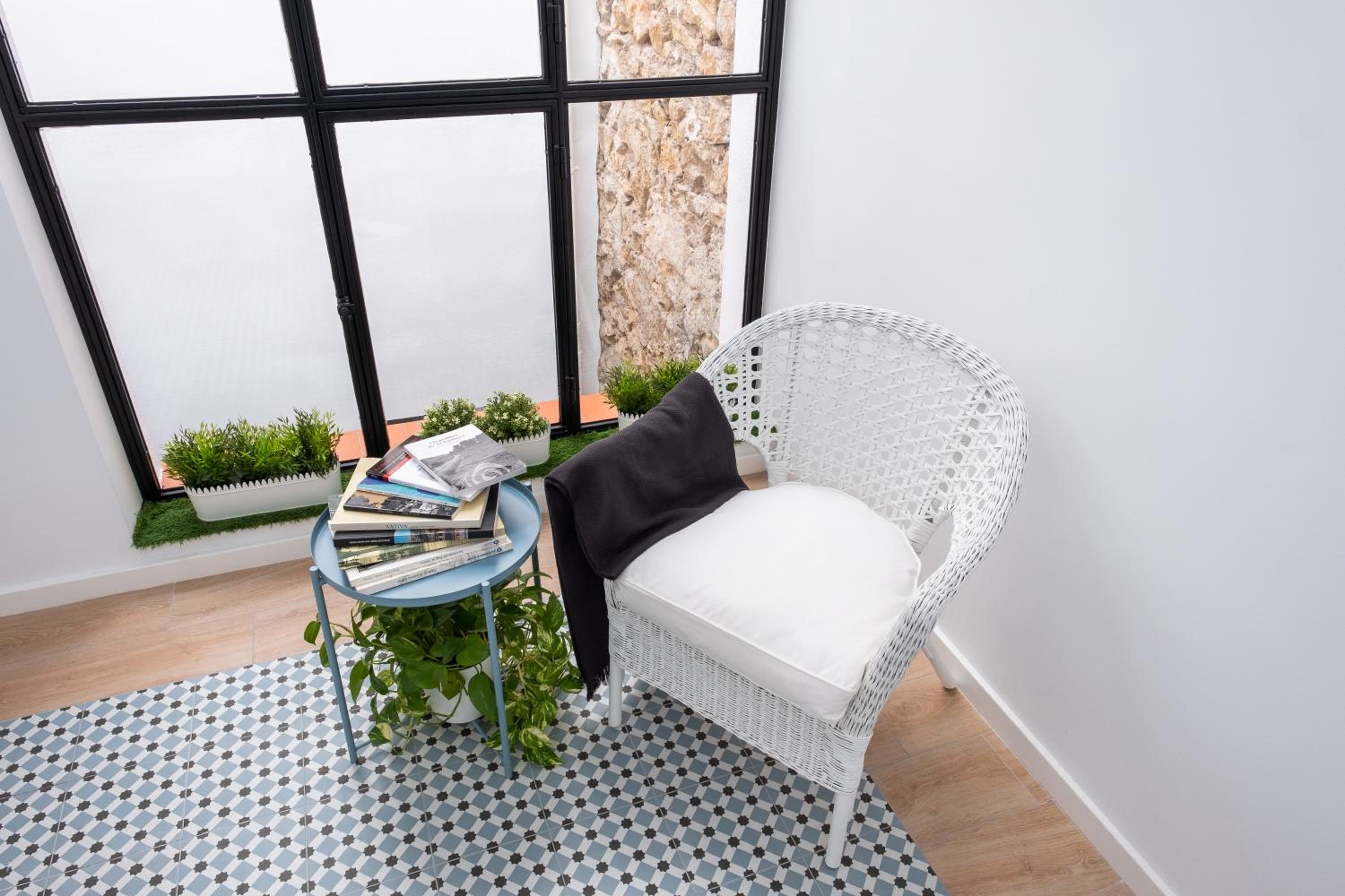 Double Room - Photo 9
