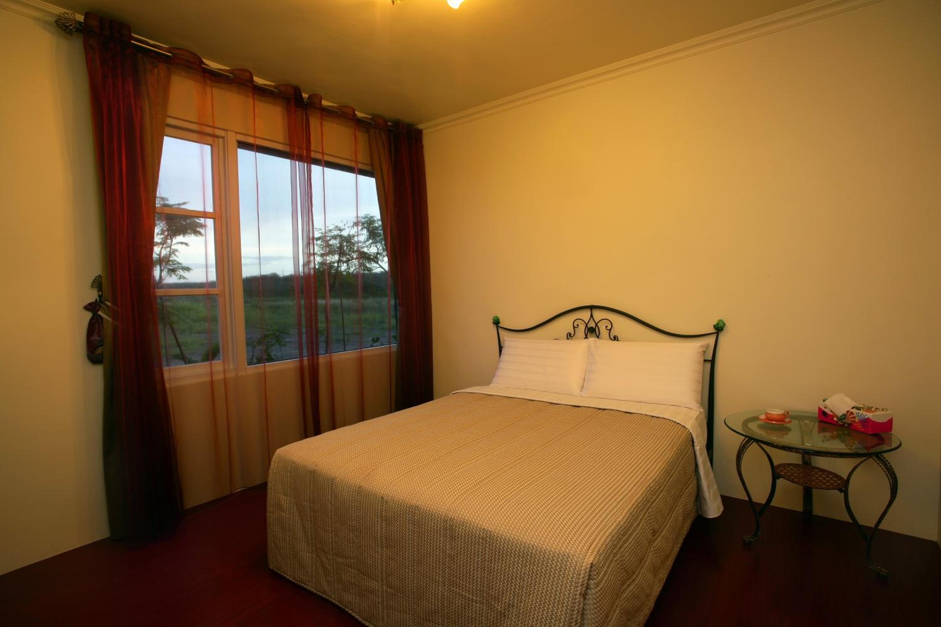 Standard Double Room photo 3
