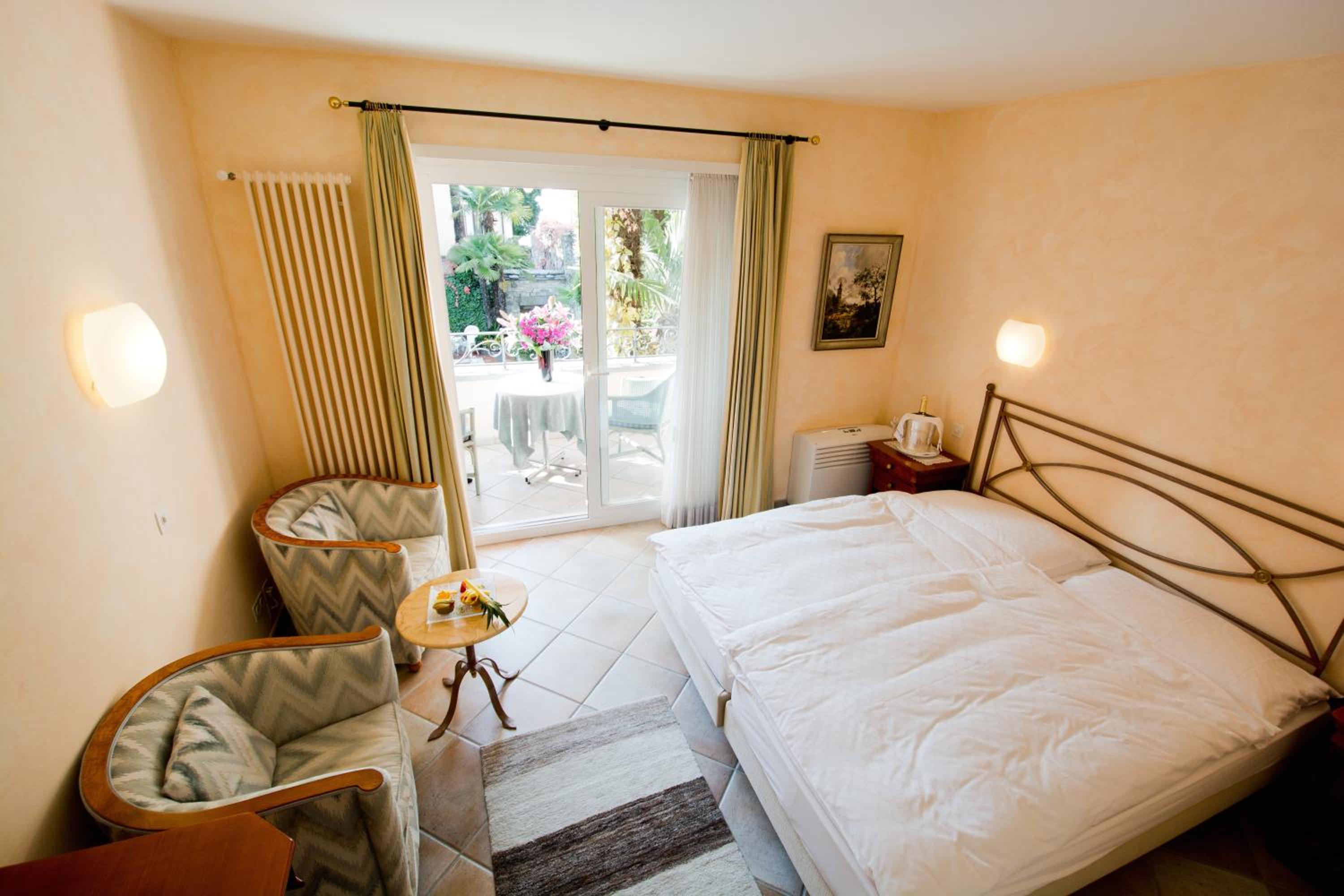 Standard Double Room - Photo 6