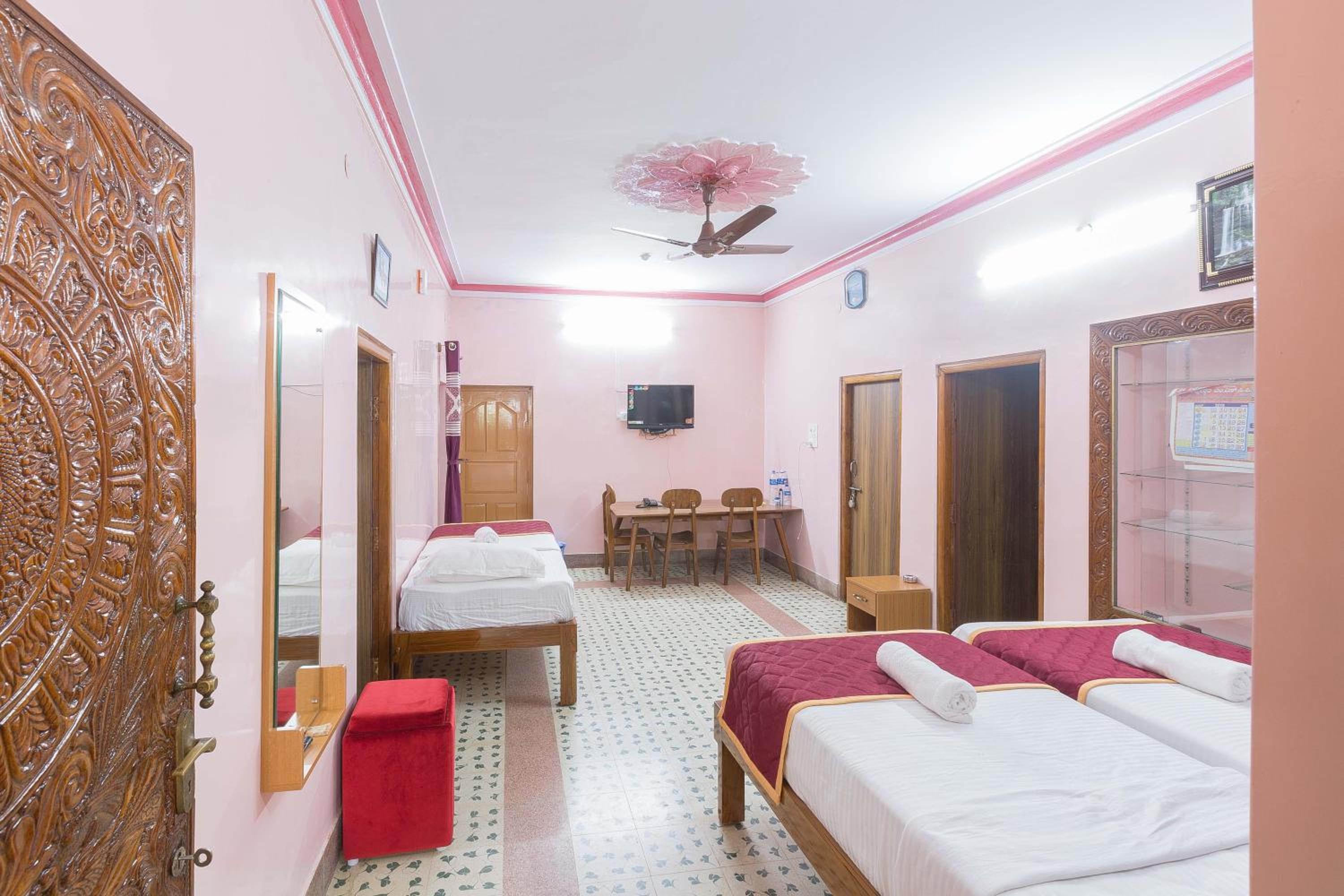 Two-Bedroom Villa photo 1