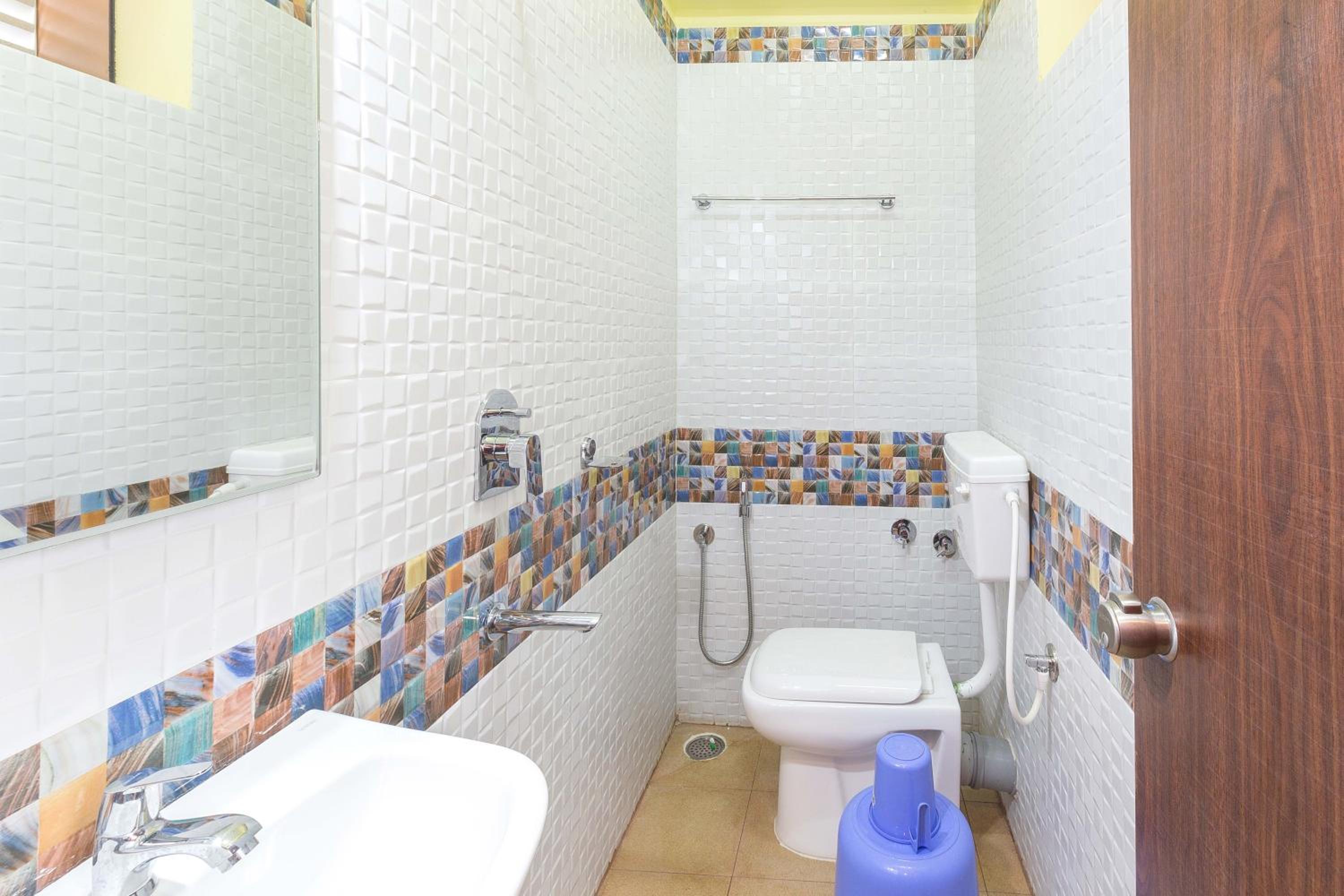 Standard Double or Twin Room photo 2