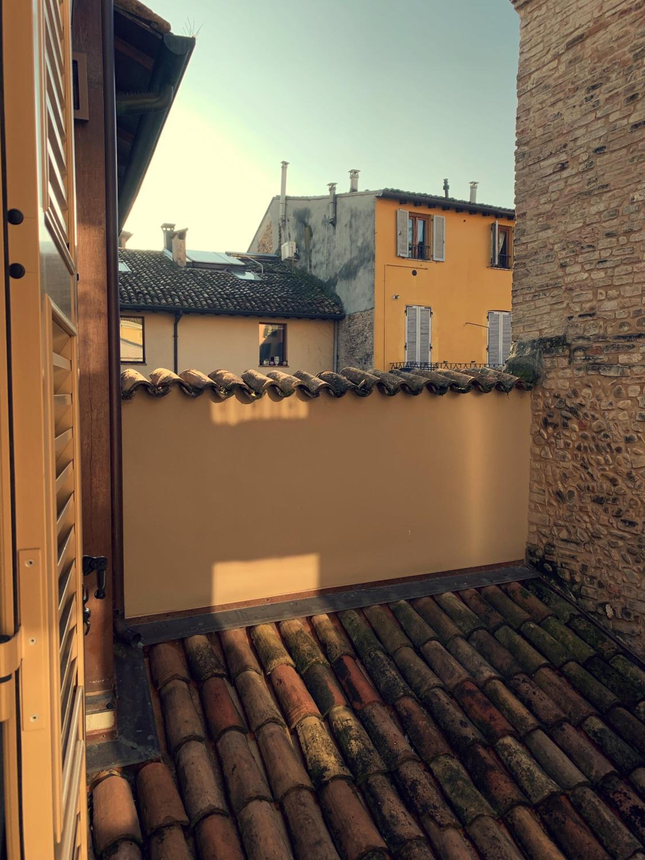 Studio Apartment - Photo 22