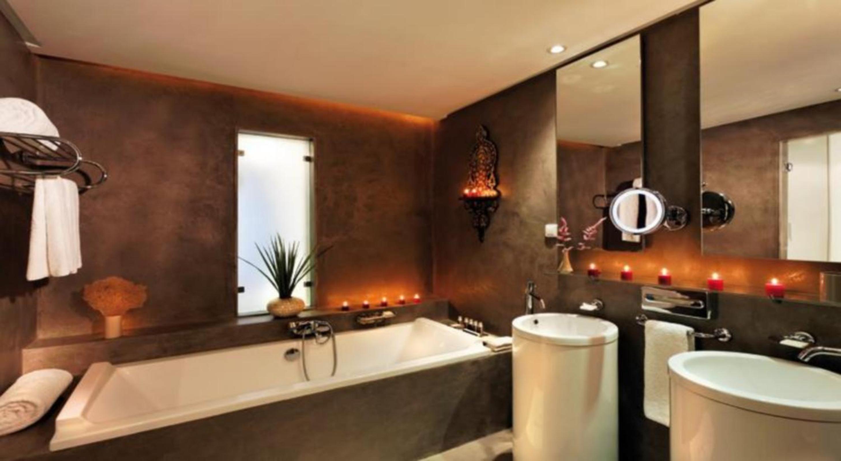 Ambassador Suite - Photo 5