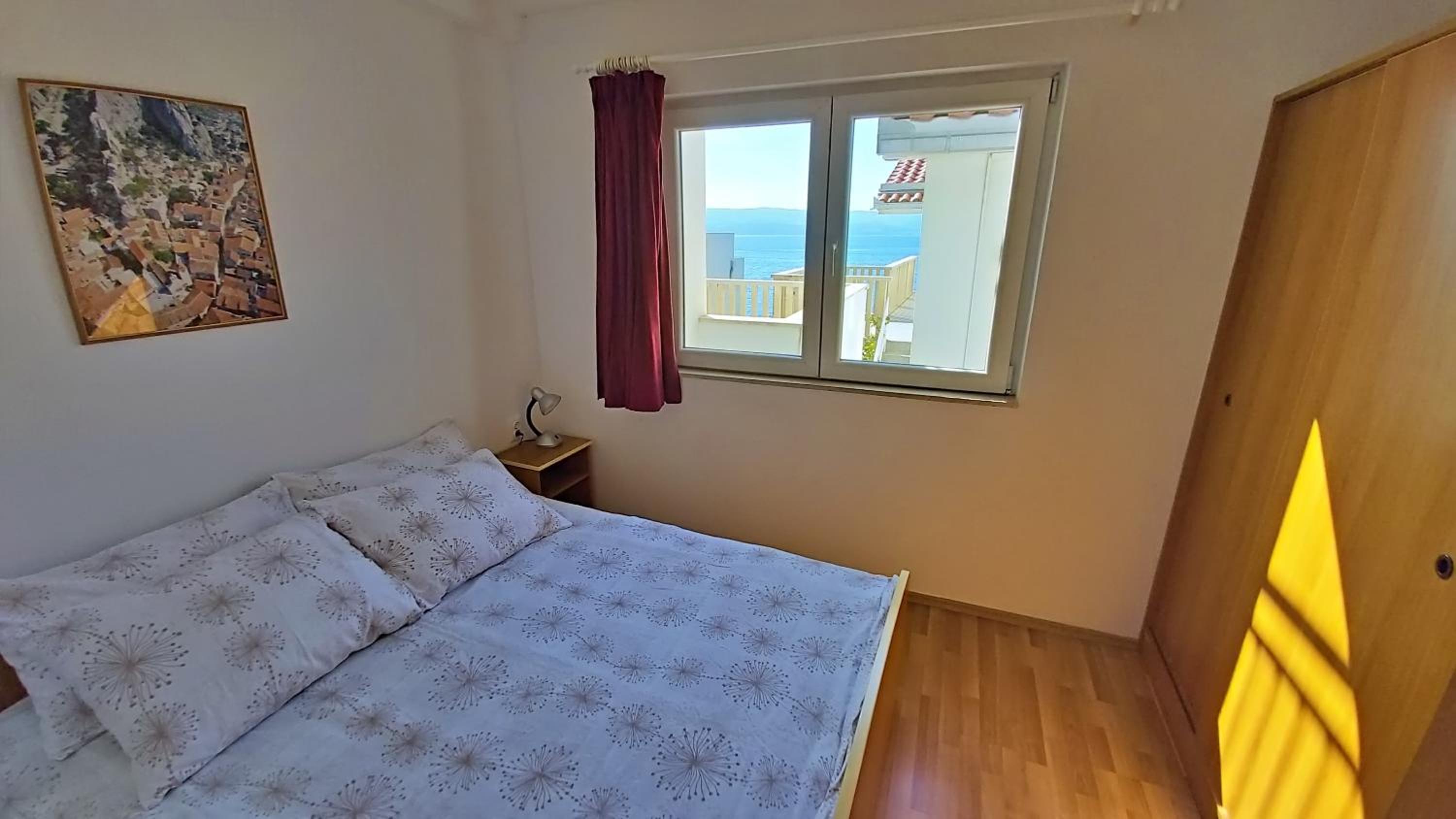 Two-Bedroom Apartment with Balcony photo 3