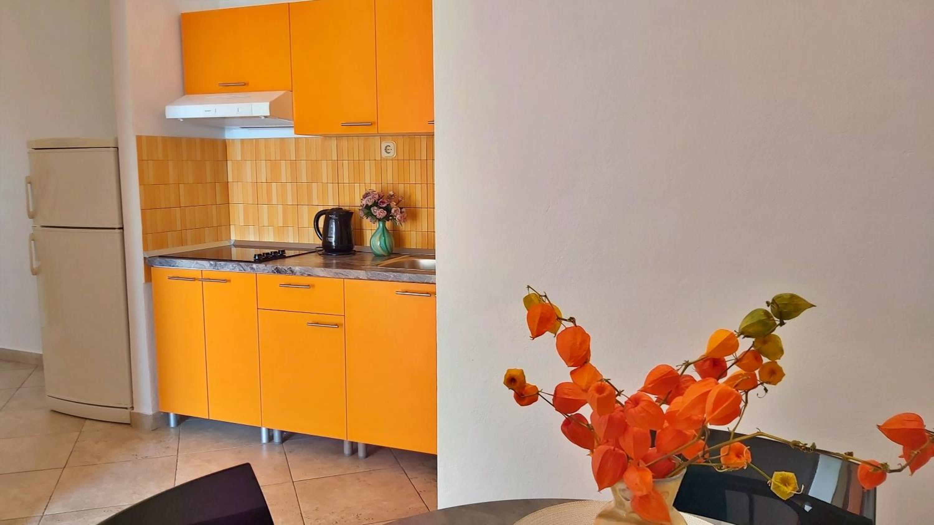Two-Bedroom Apartment with Balcony photo 2