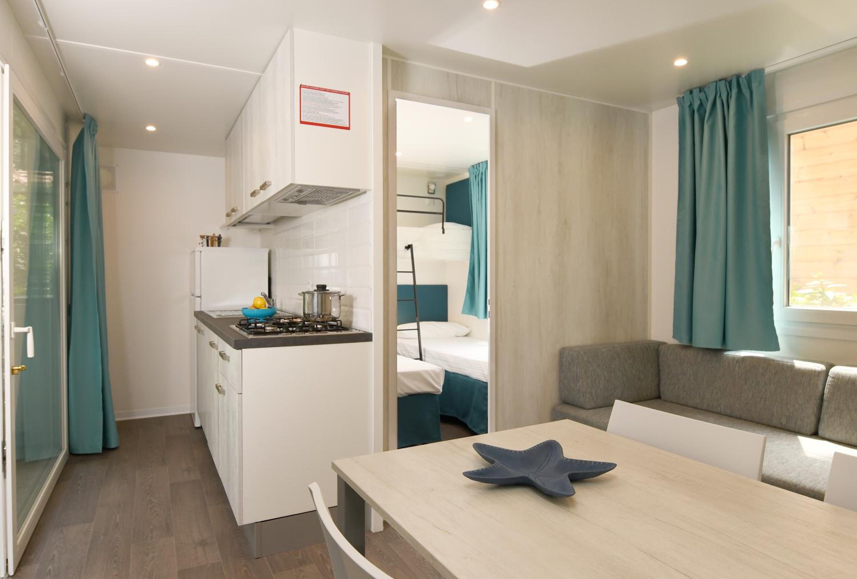 Mobile Home Prestige with beach access photo 1