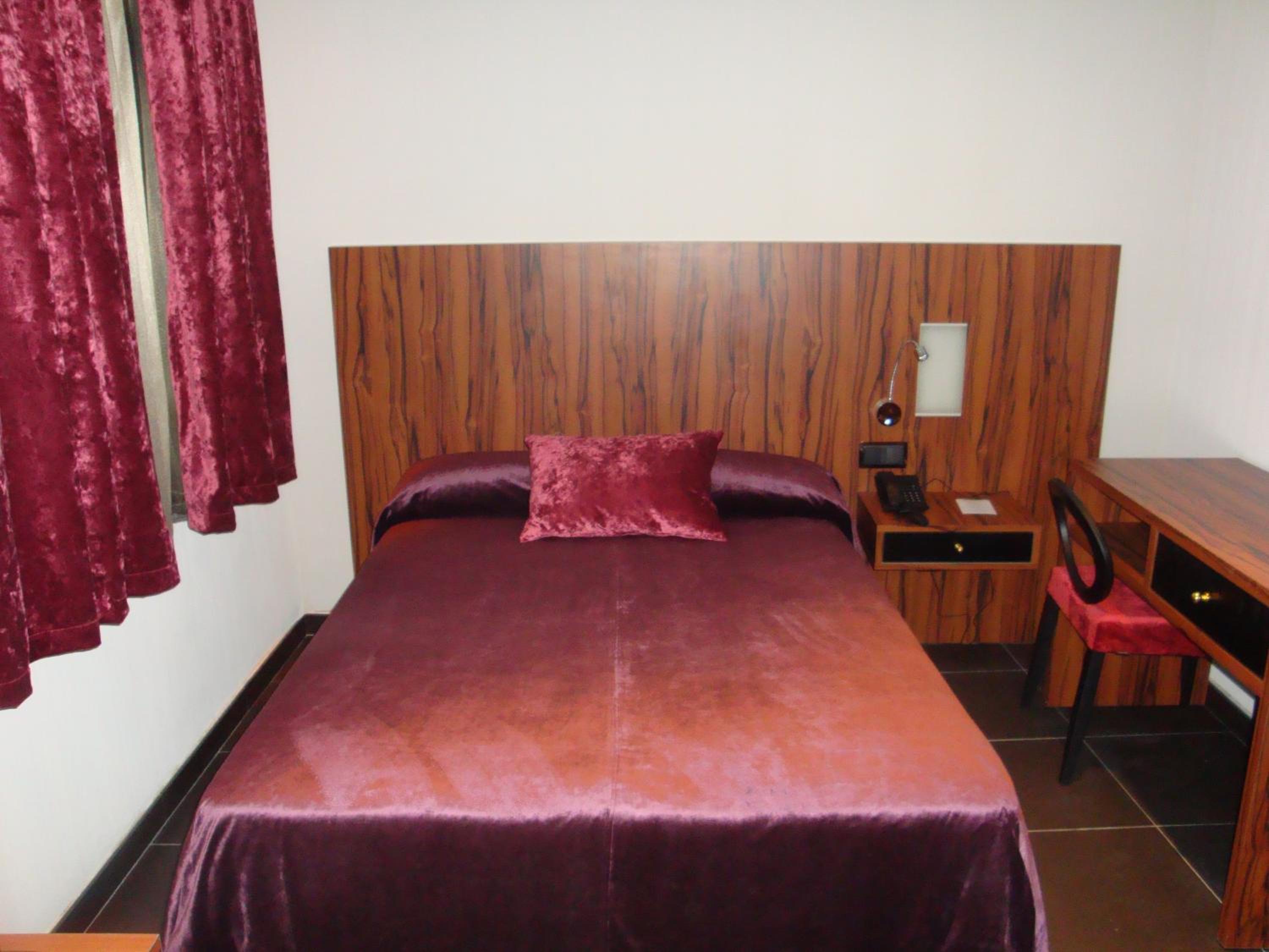 Single Room photo 3