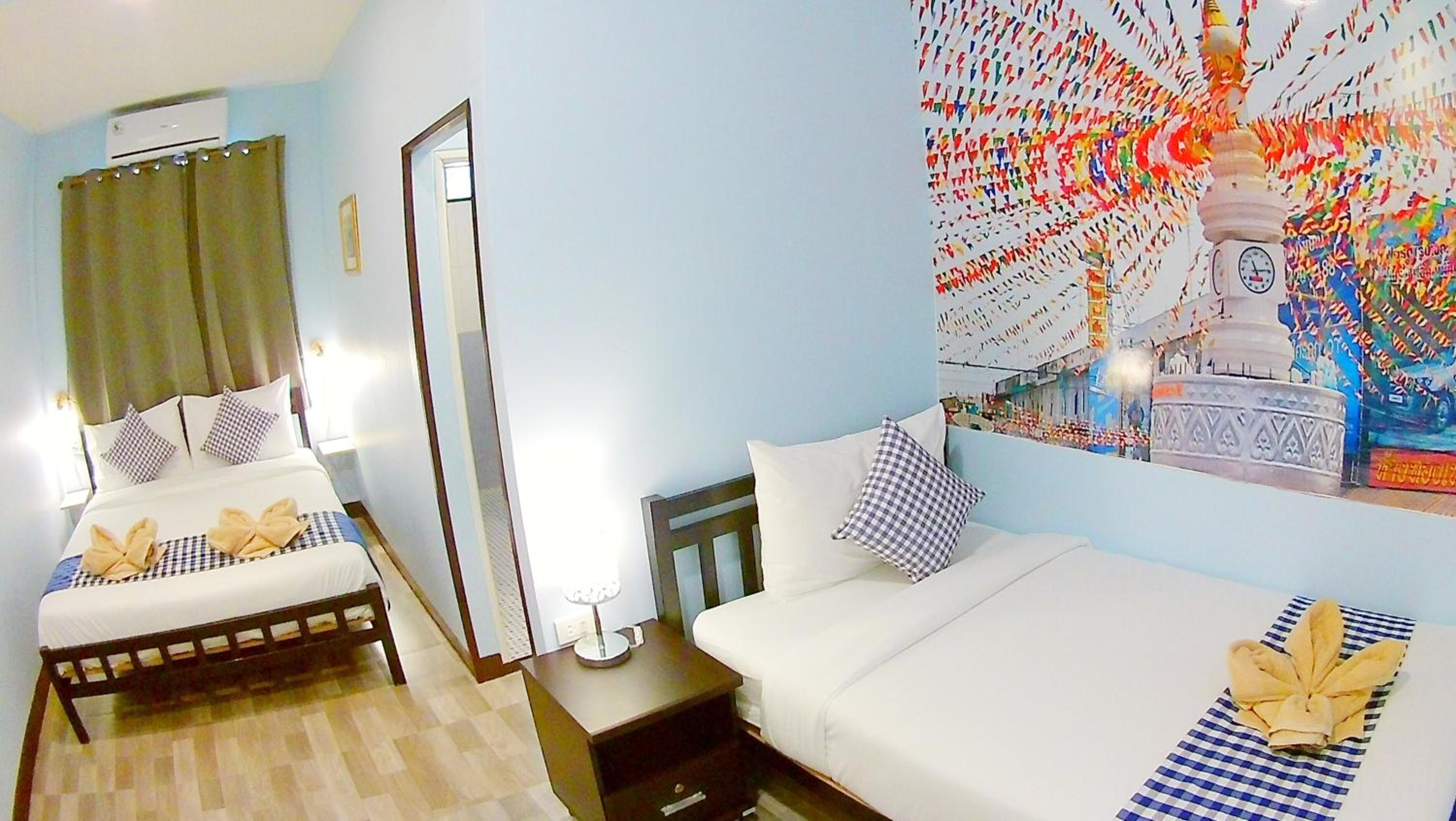 Standard Twin Room - Photo 1