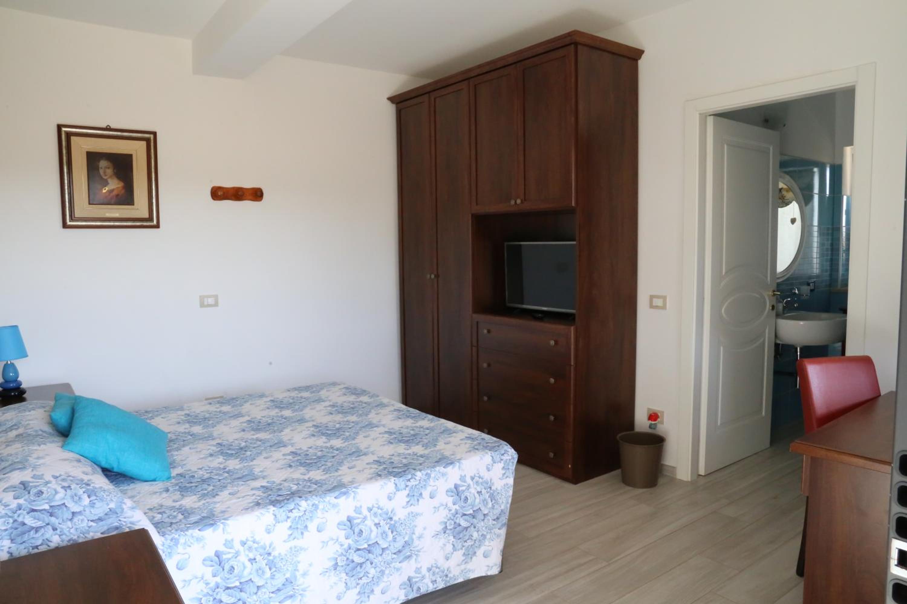 Deluxe Double Room with Garden View photo 1