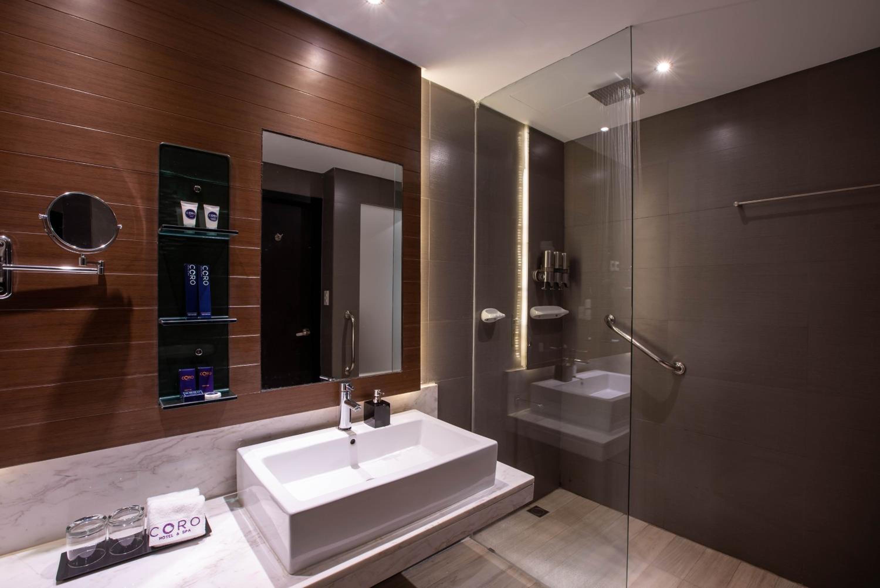 Legato Superior Twin Room - Photo 4