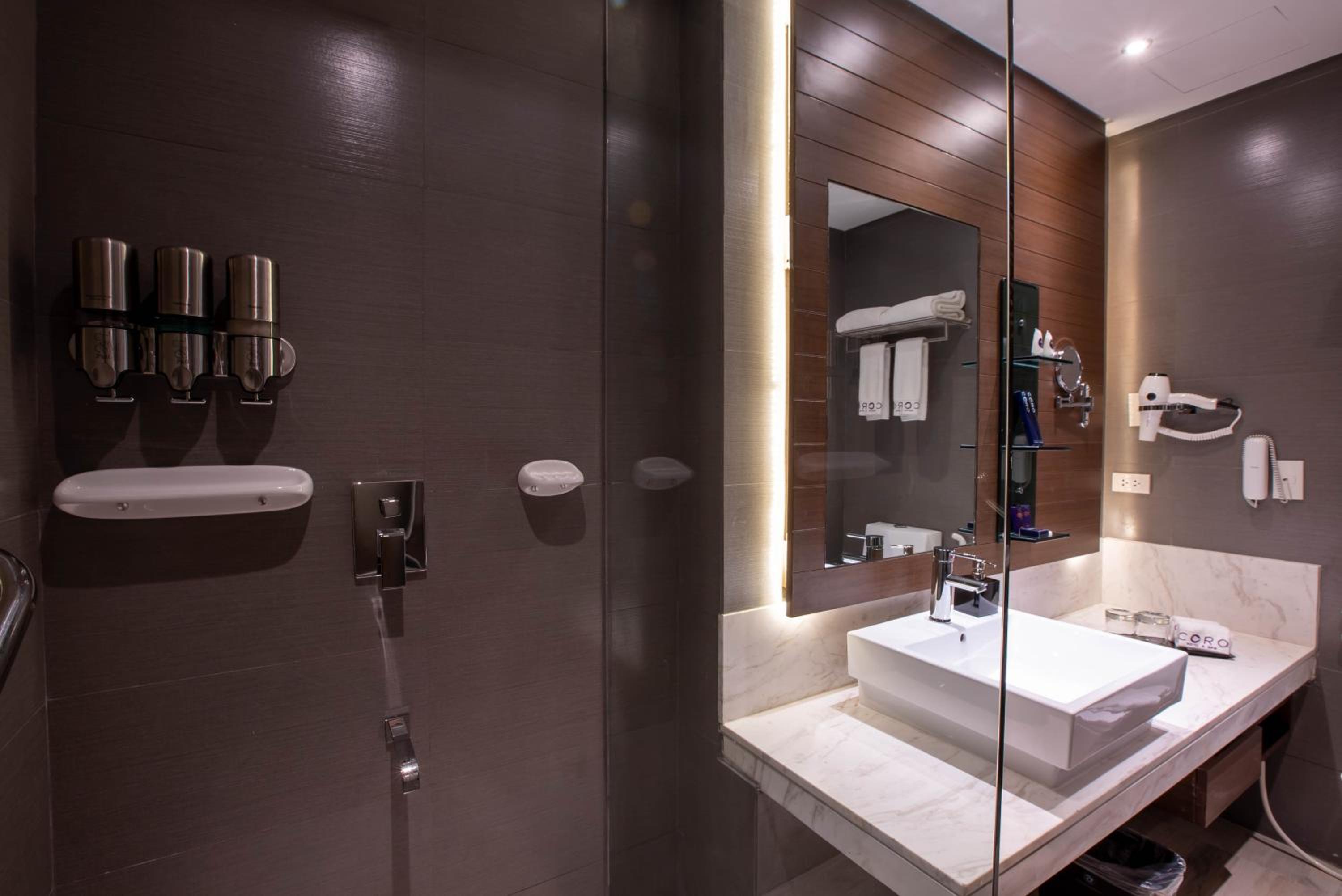 Legato Superior King Room - Photo 3