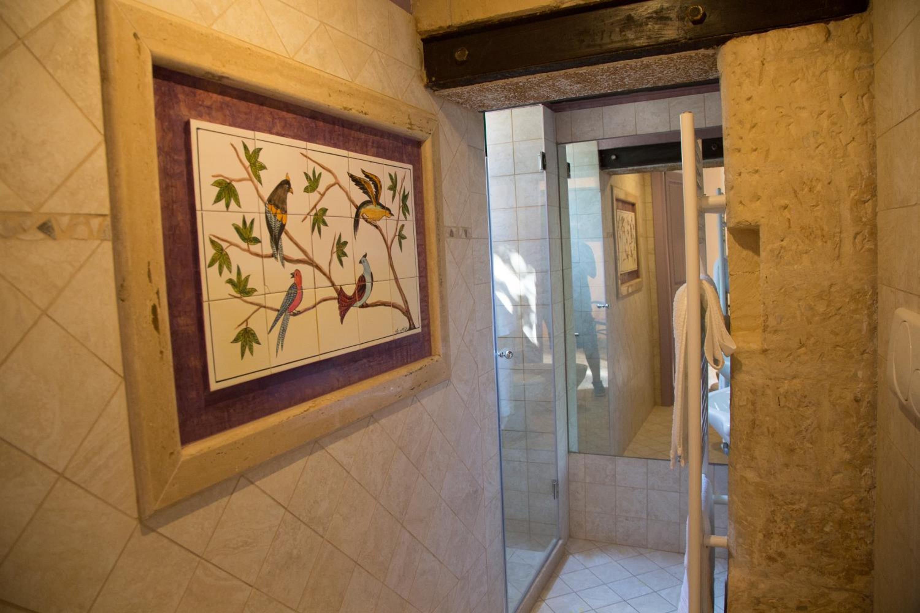 Superior Triple Room with Patio  photo 2