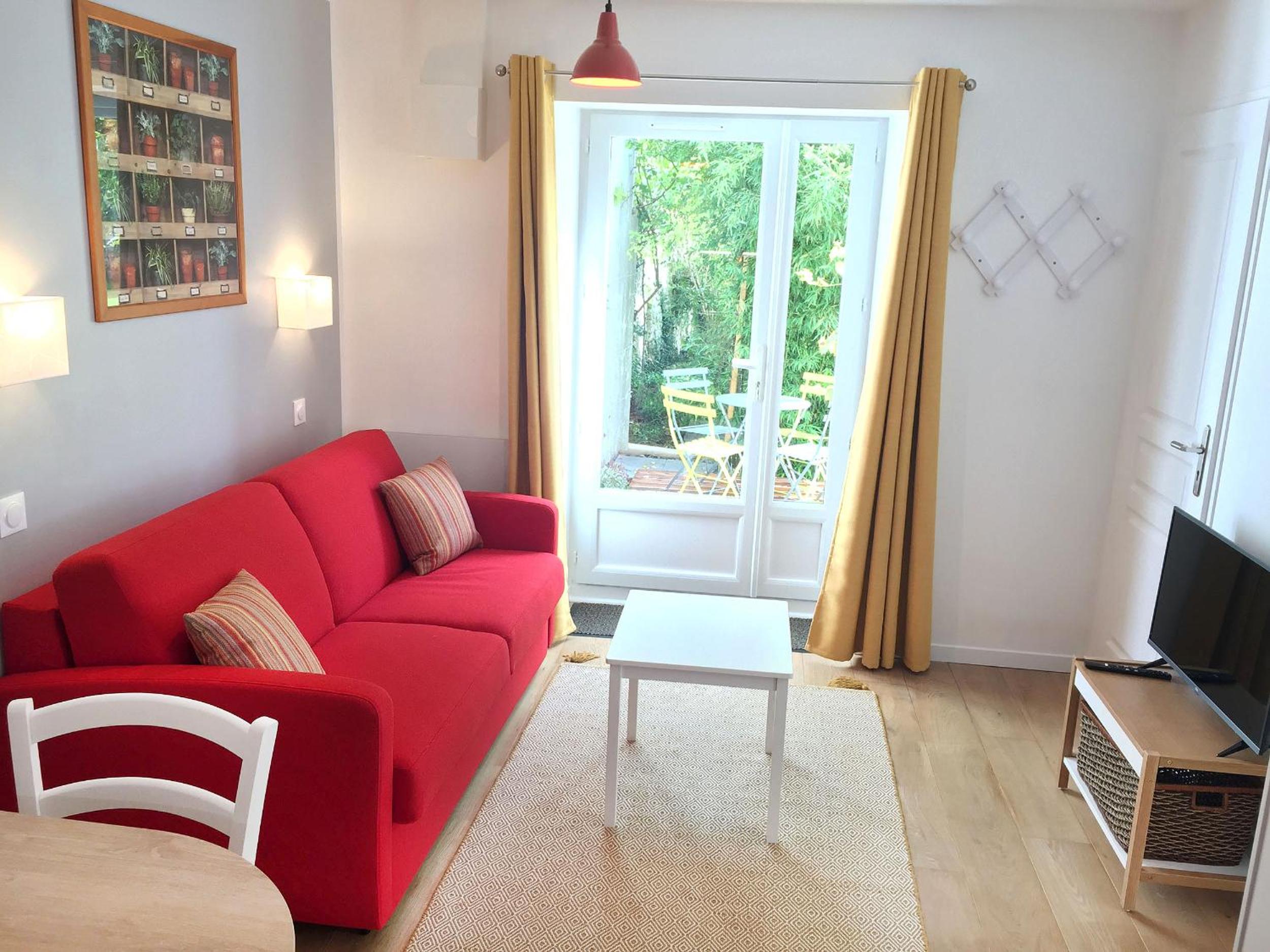 Family Studio with Terrace - Photo 4
