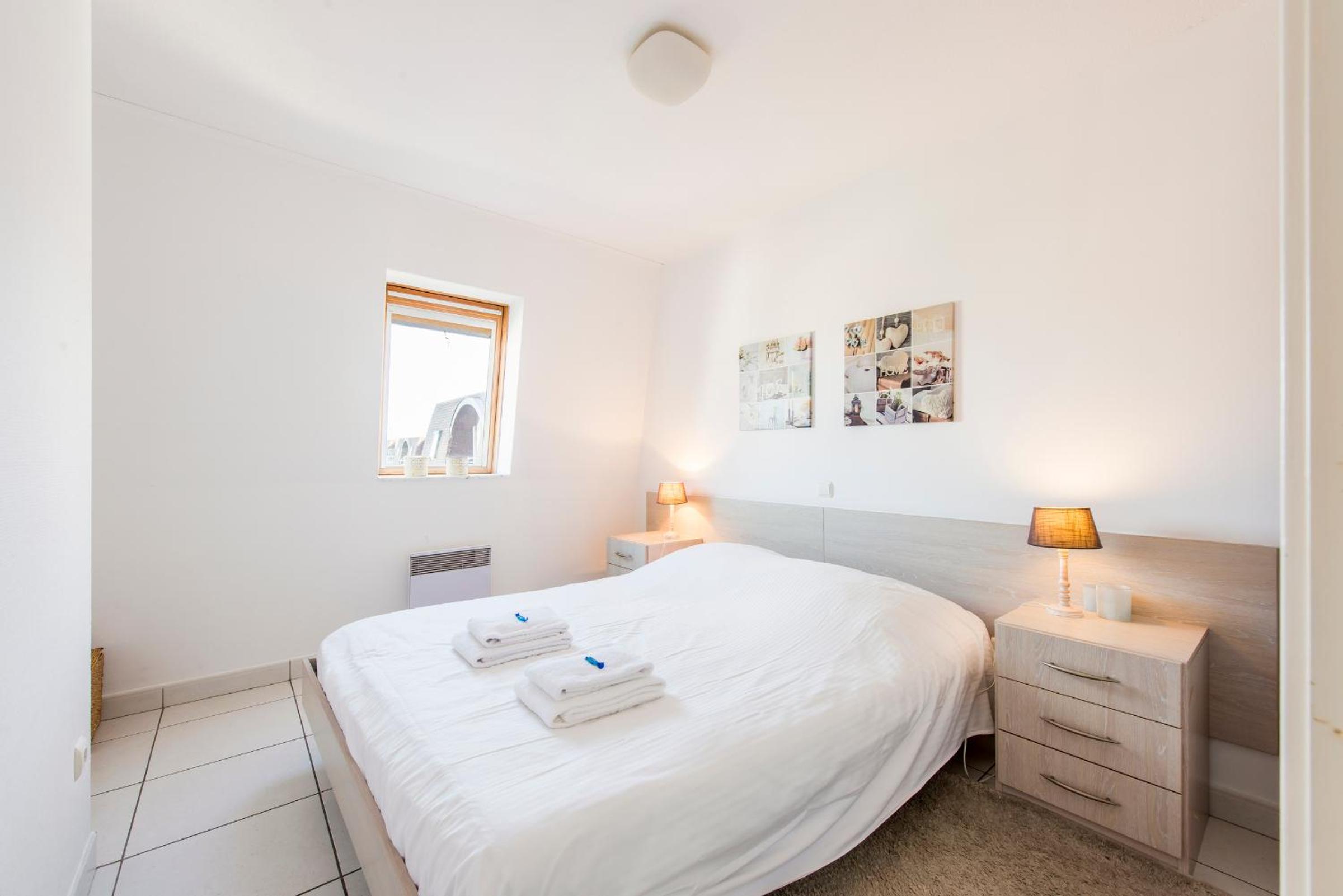 One-Bedroom Apartment - Photo 7