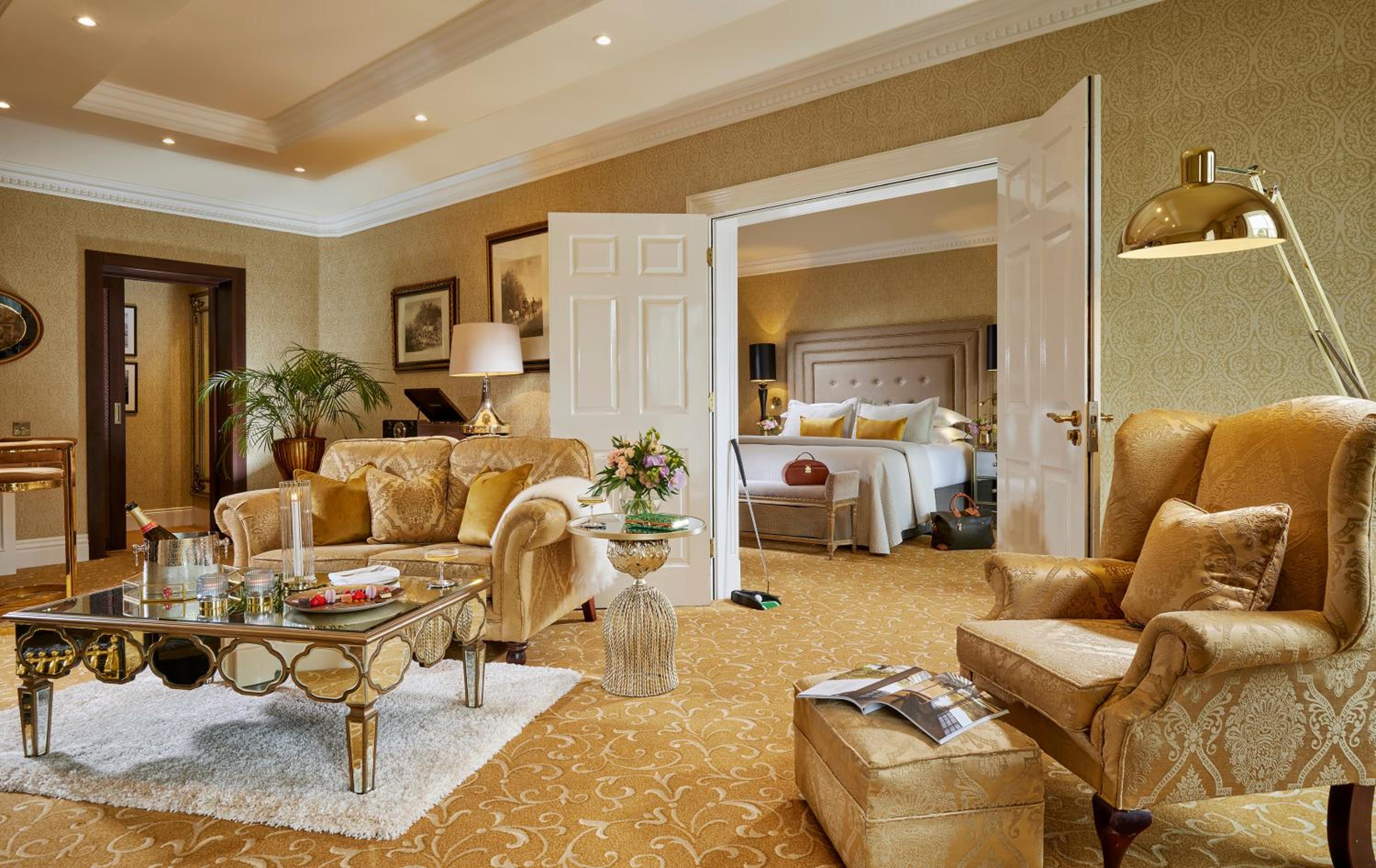 Ford Suite