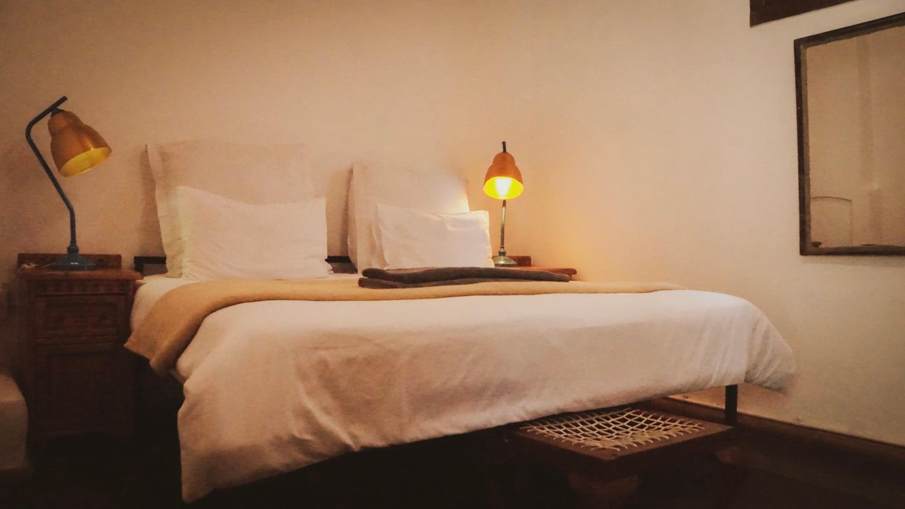 Double Room with Shared Bathroom photo 3