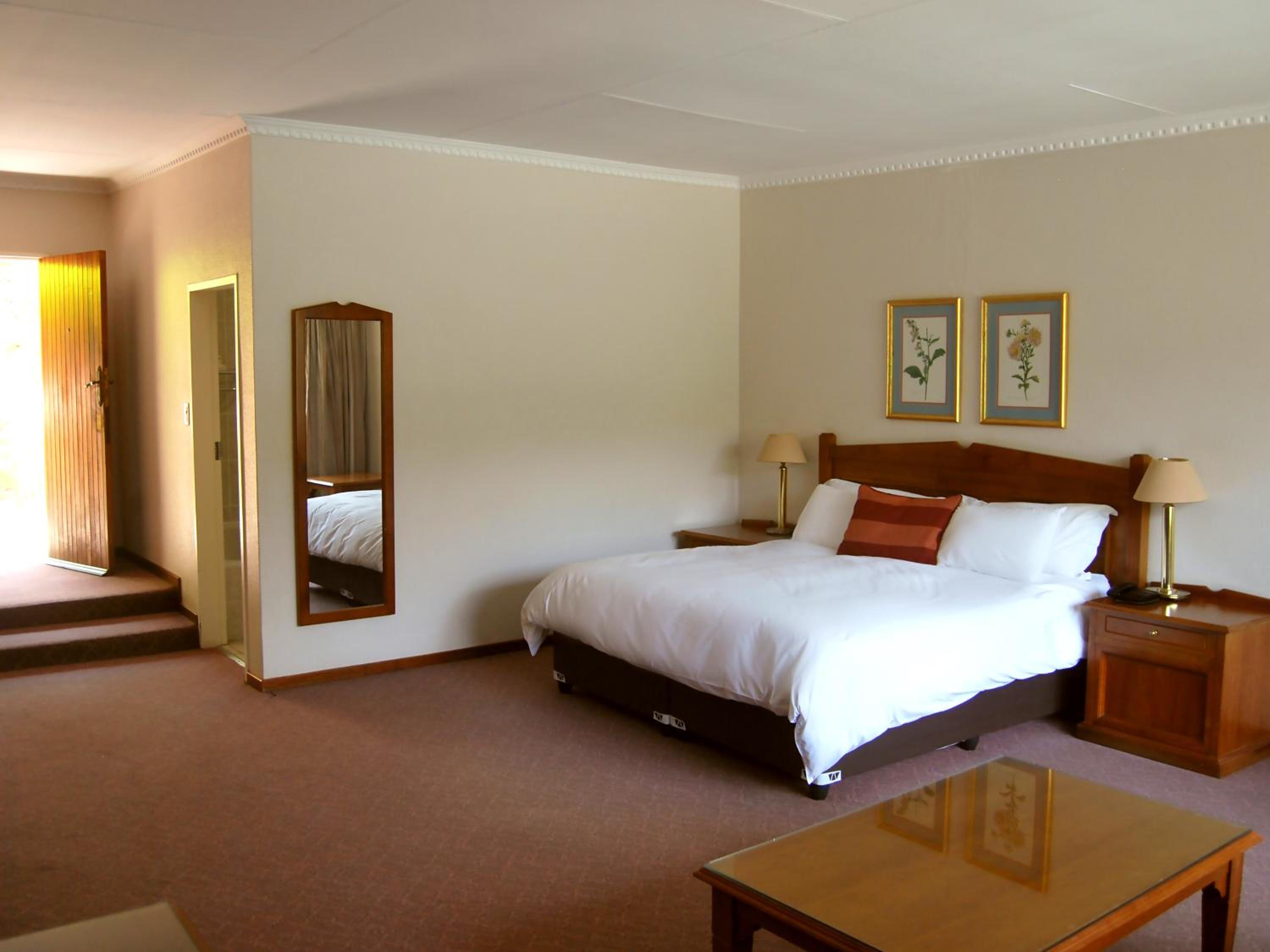Standard Junior Suite - Photo 7
