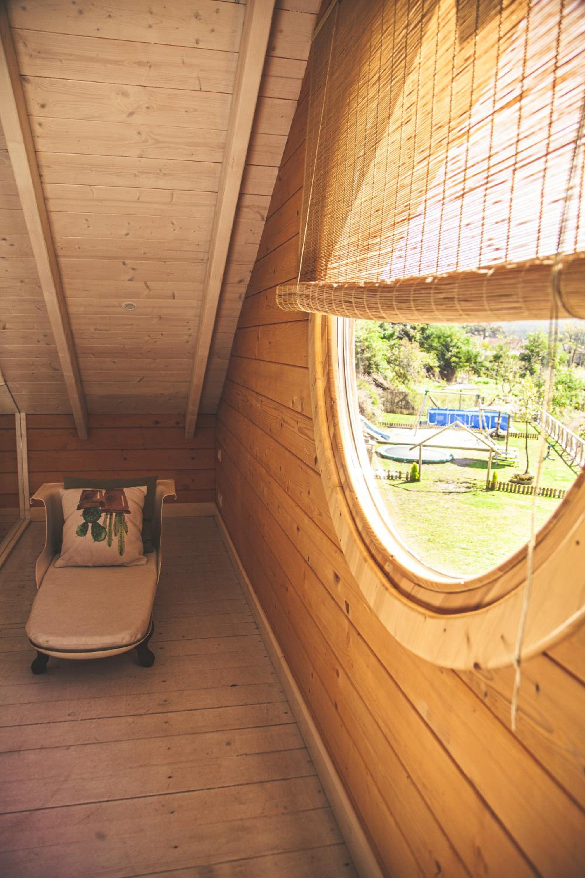 Cottage with Garden View - Photo 49