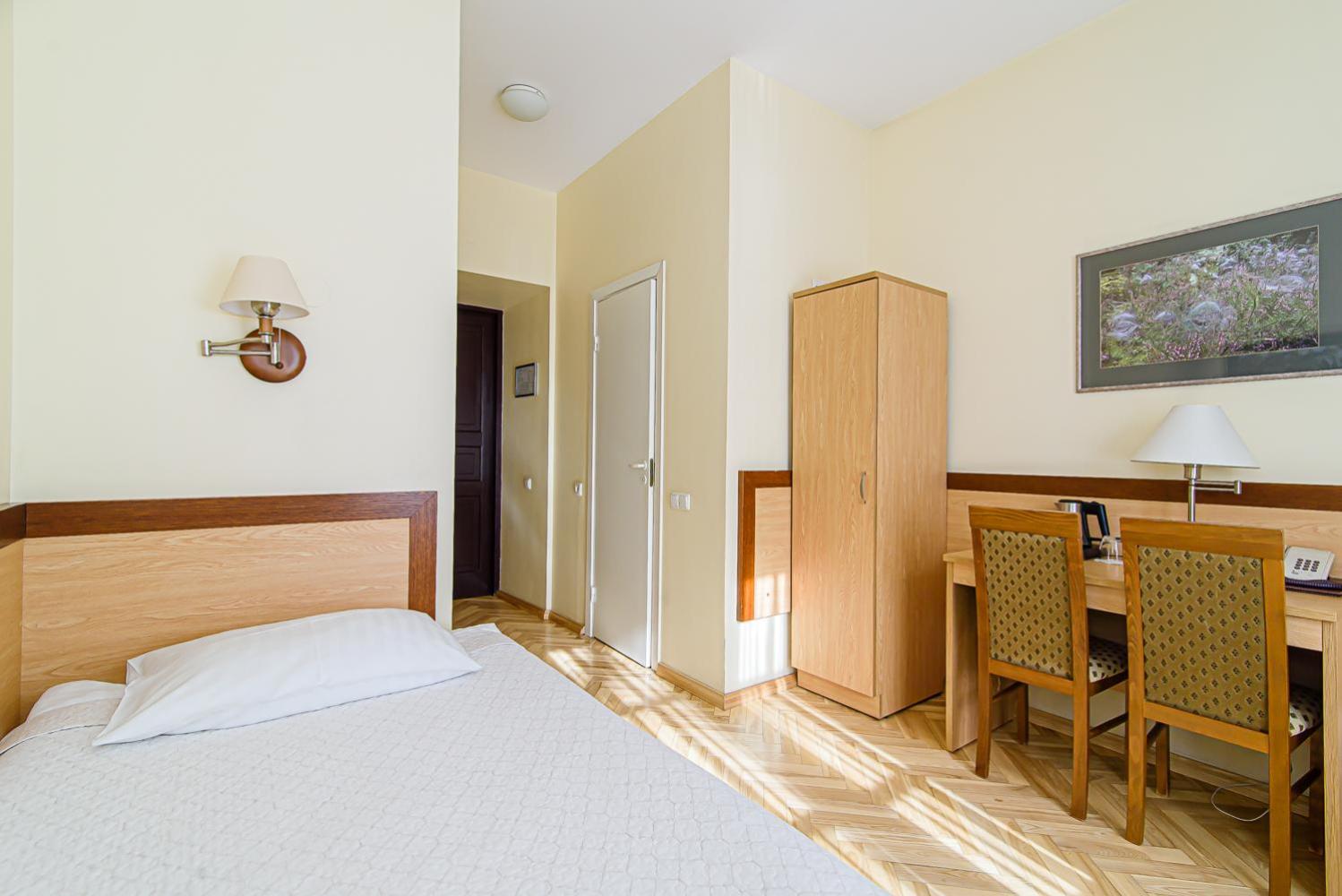 Single Room photo 1