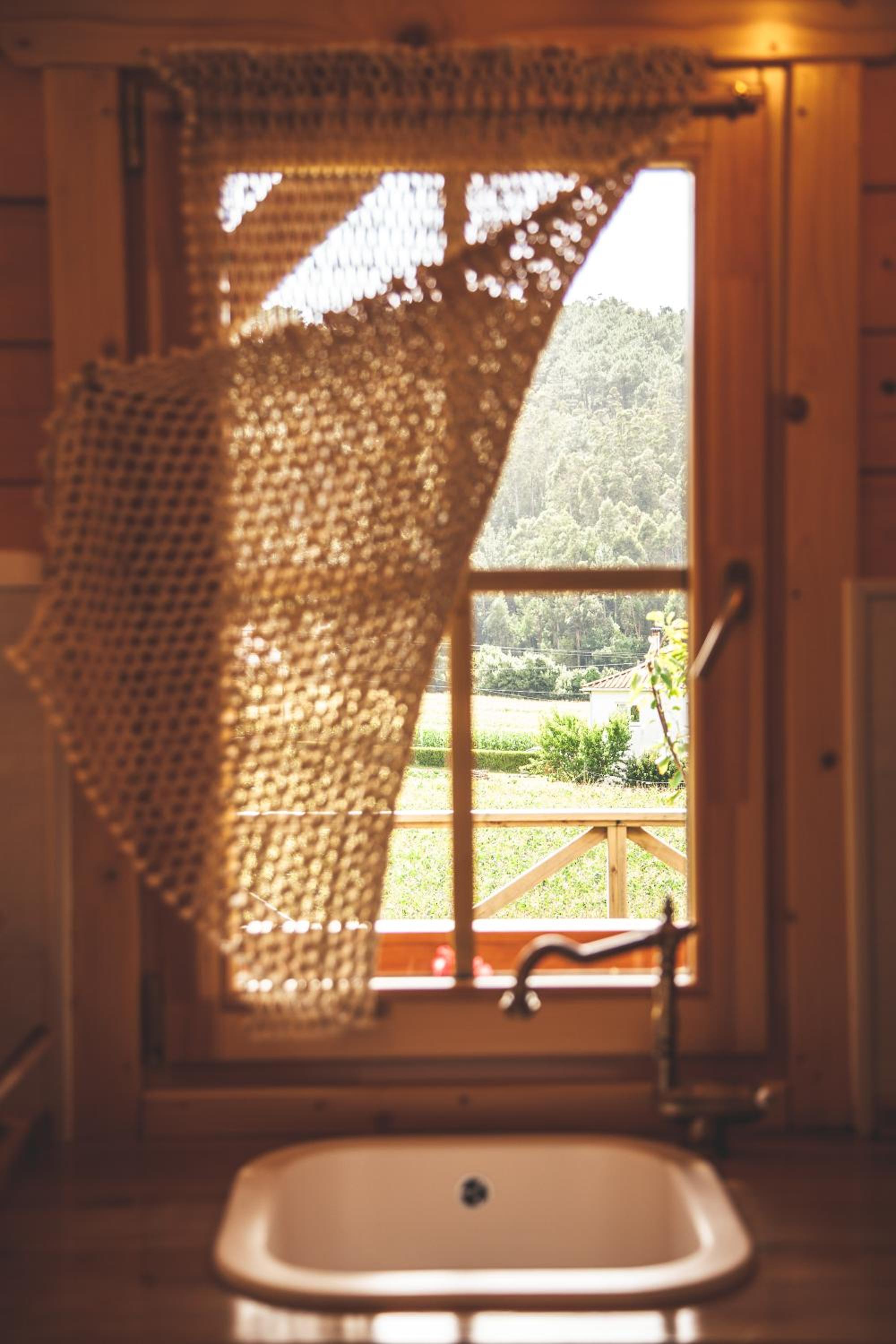 Cottage with Garden View - Photo 42