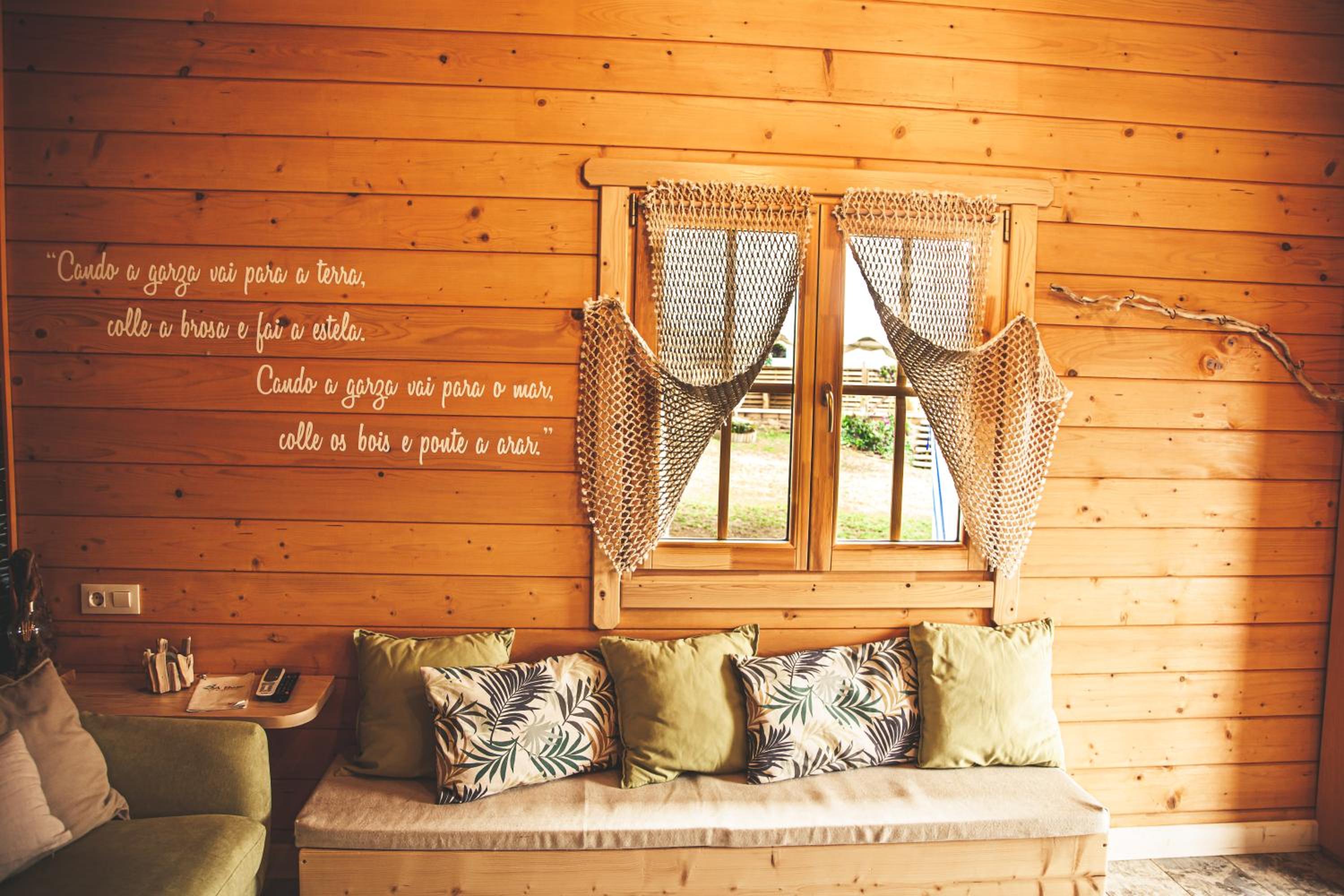 Cottage with Garden View - Photo 36
