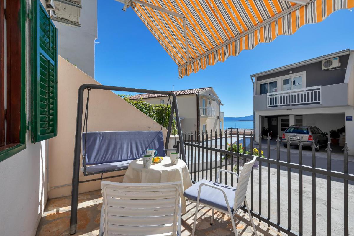Apartment with Terrace