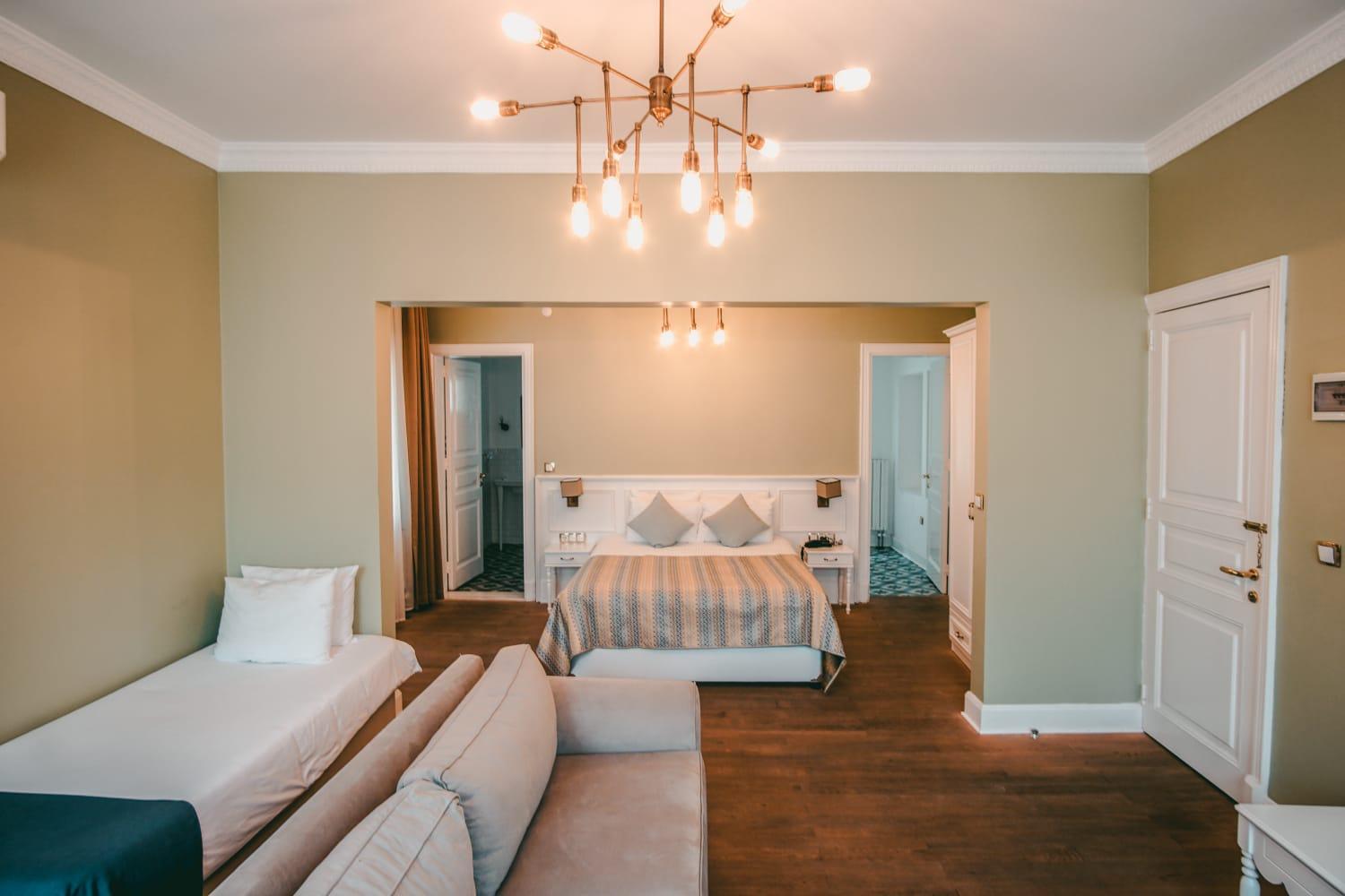 Triple Room