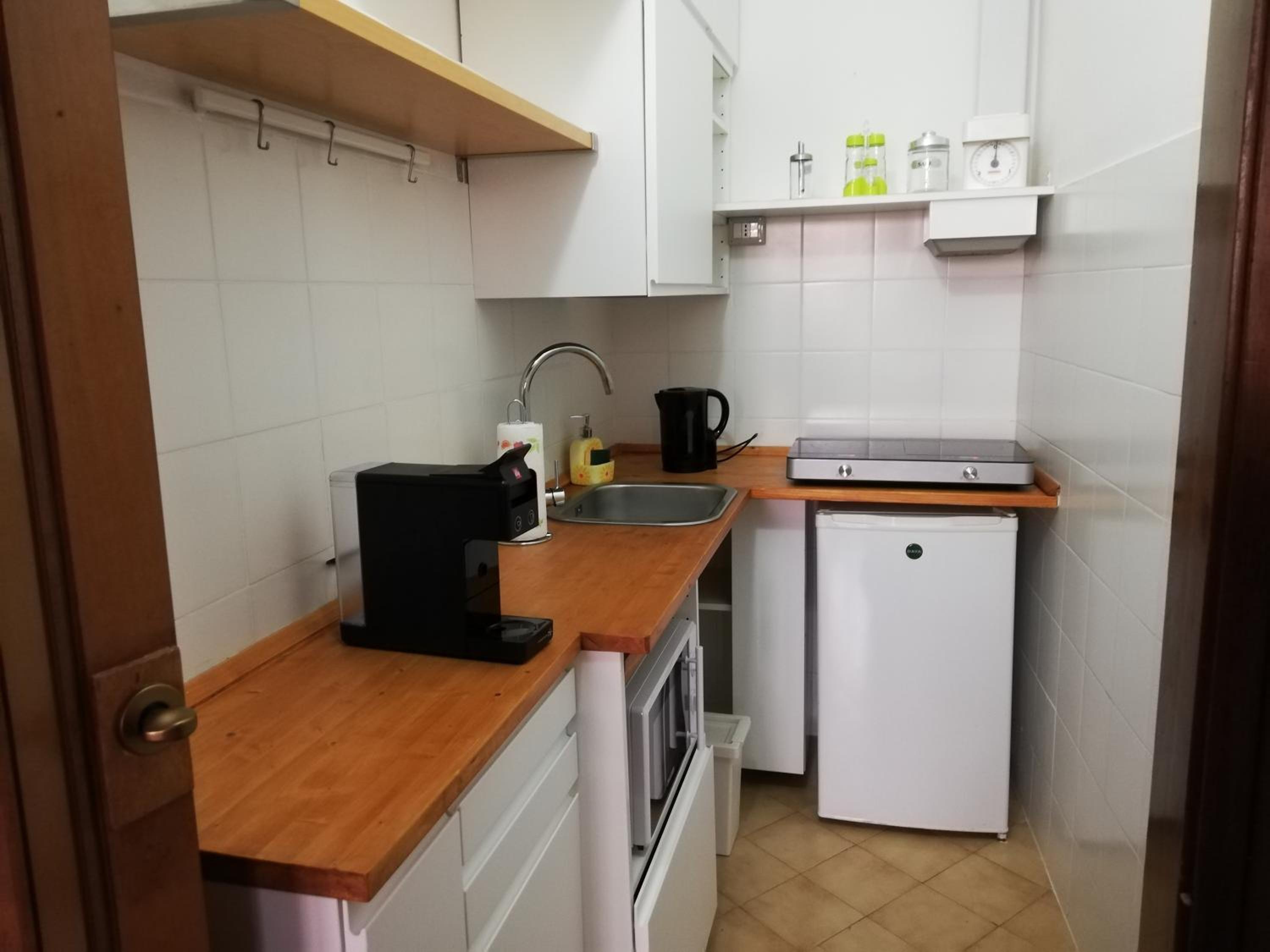 Apartment photo 2