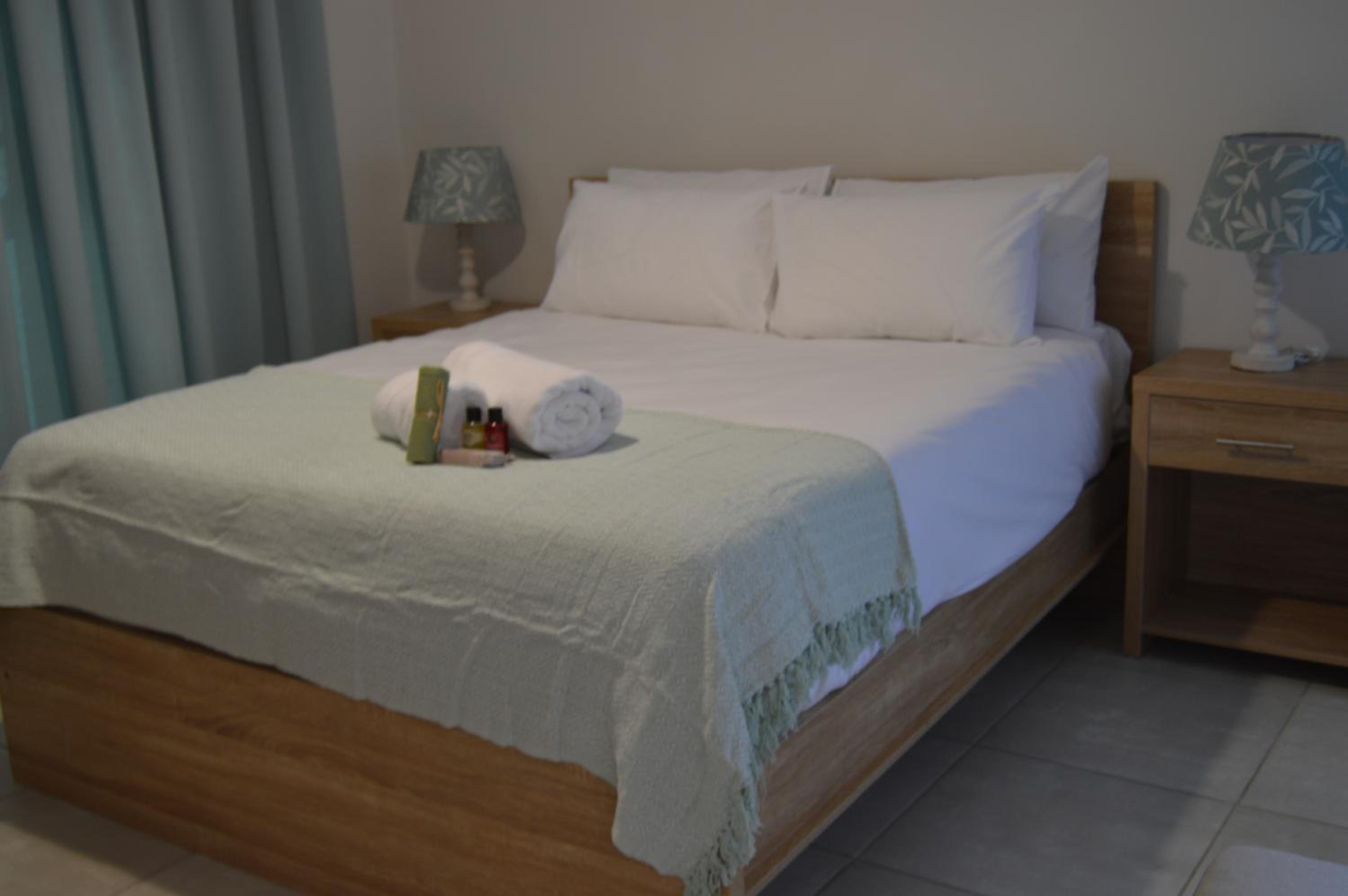 Three-Bedroom Apartment - Photo 7