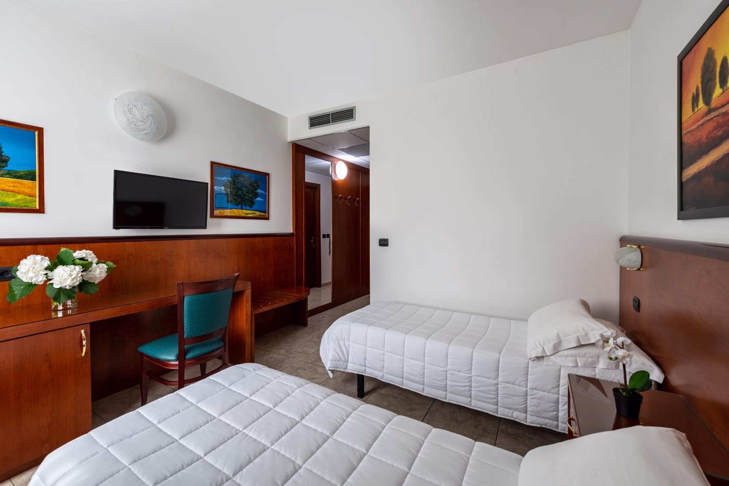 Comfort Triple Room - Photo 1