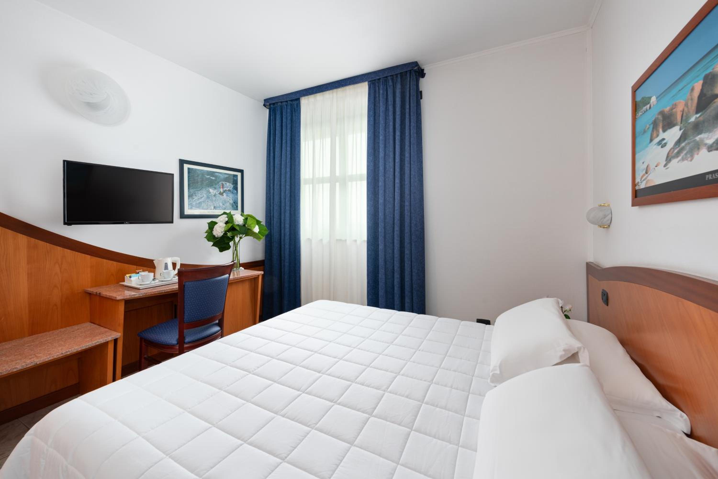 Superior Double Room - Photo 1
