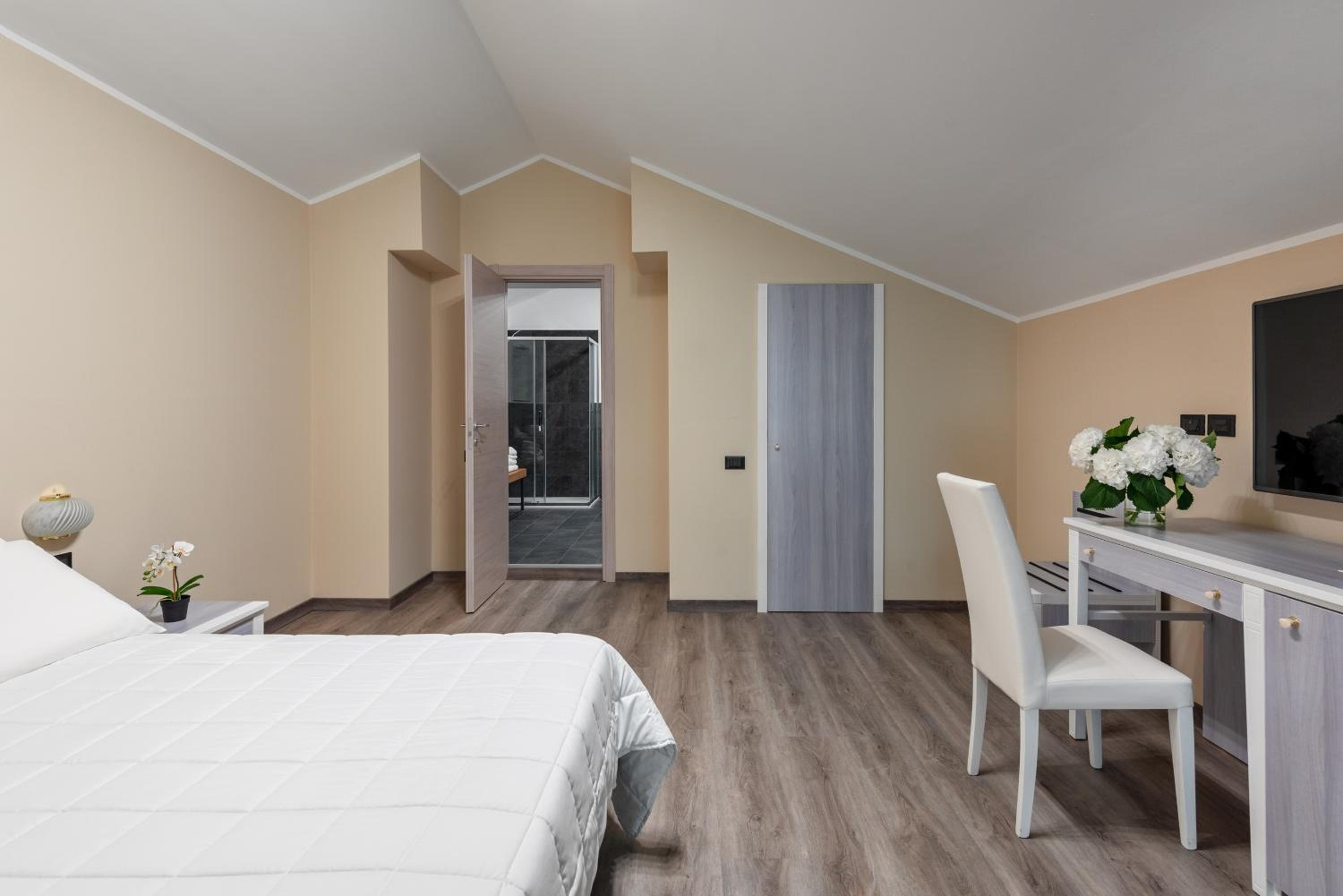 Junior Suite - Photo 4