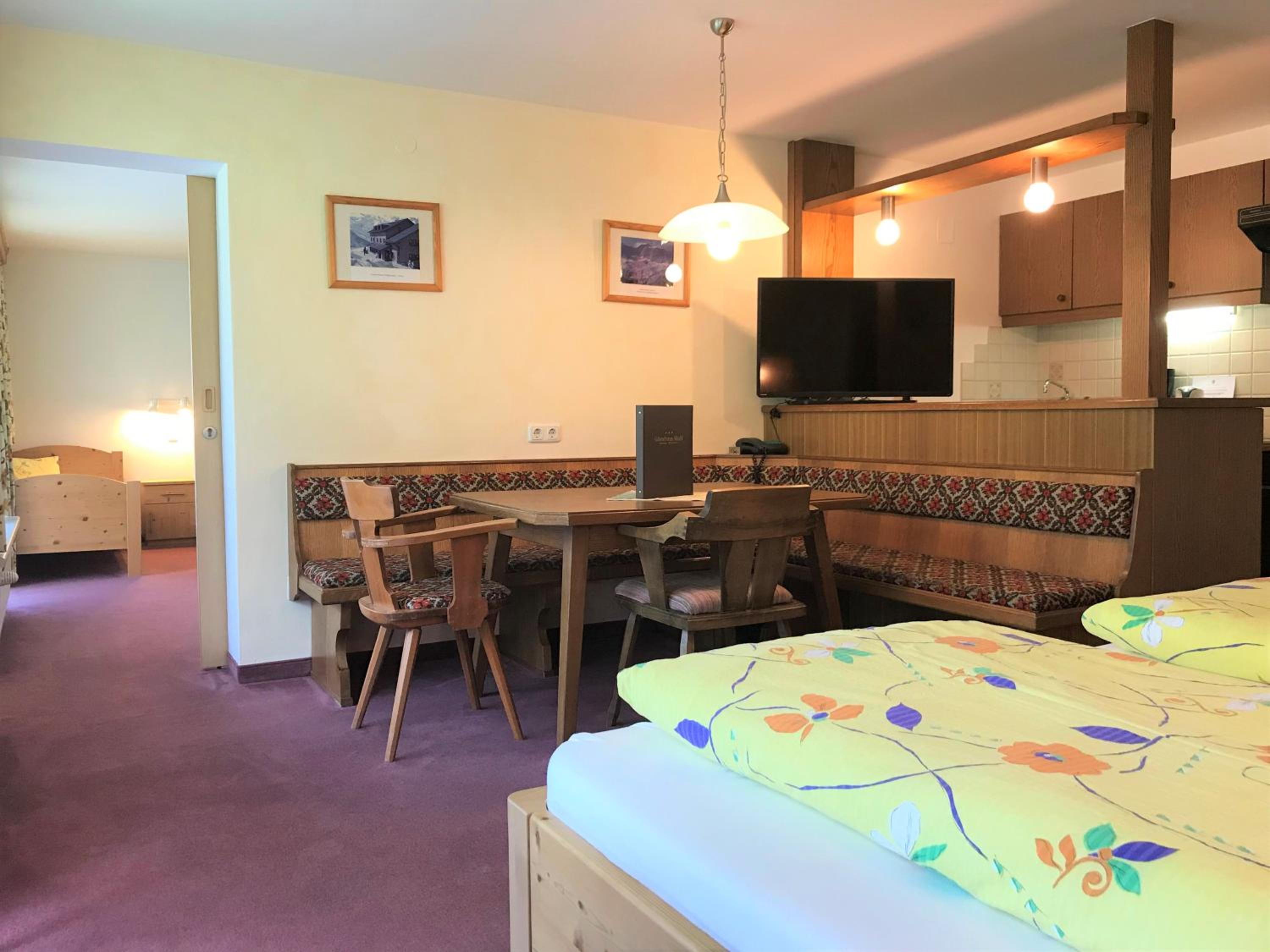 Two-Bedroom Apartment with Balcony photo 1