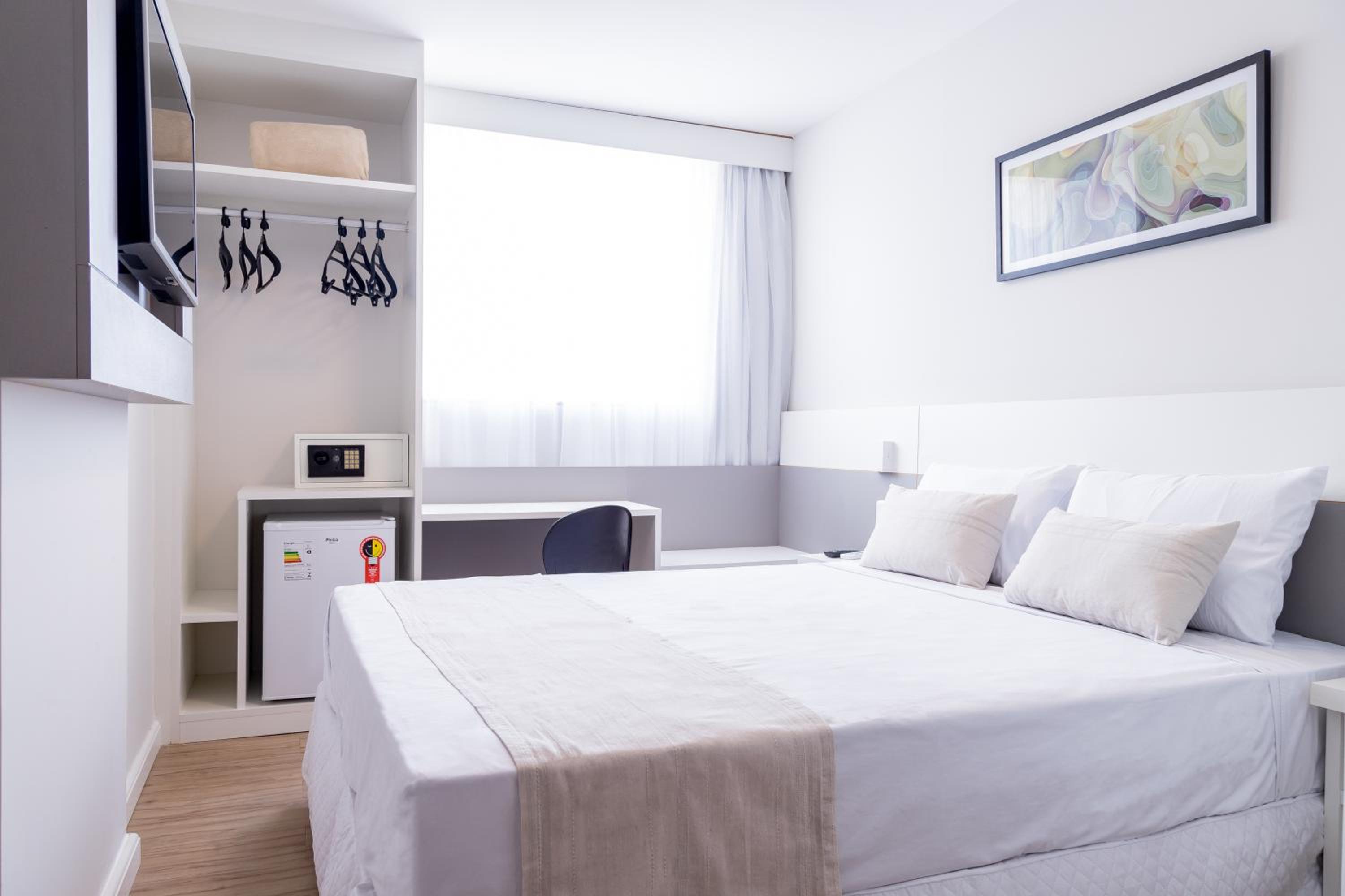 Double Room - Photo 11